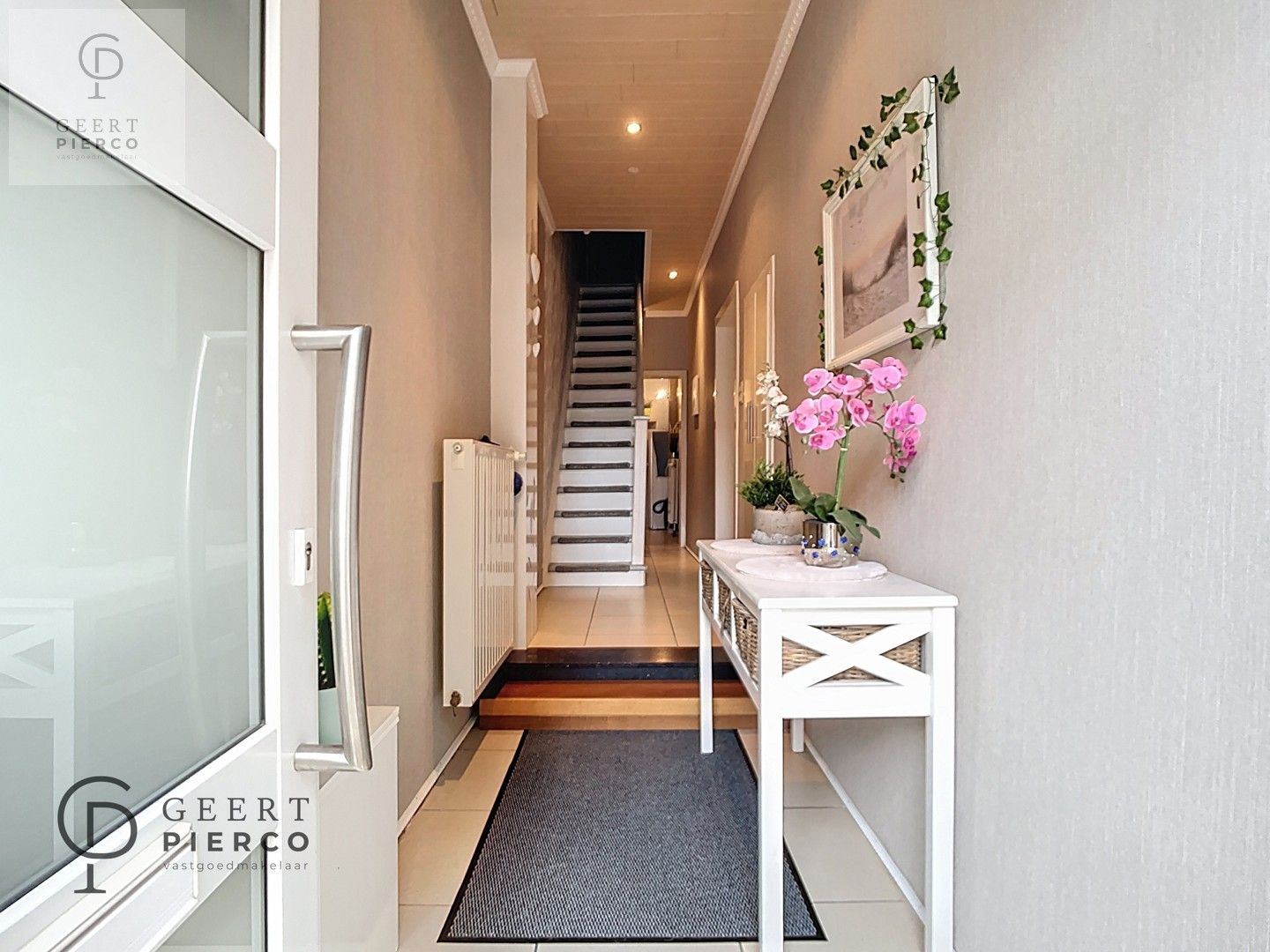 Gerenoveerde stadswoning in het centrum van Zoutleeuw. foto 3