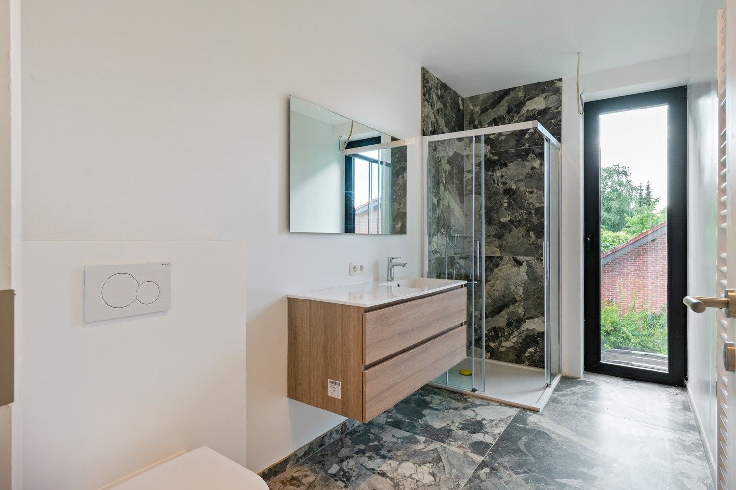 Halfopen nieuwbouwwoning met 3 à 4 SLPKS en grote tuin in Kapellen! foto 18
