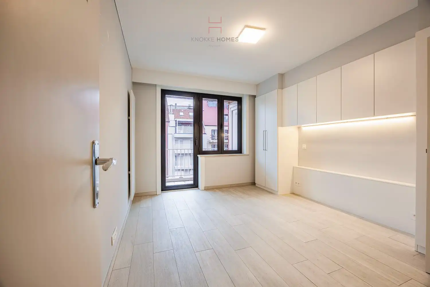 3-kamerappartement met frontaal zeezicht aan het Albertplein foto 13