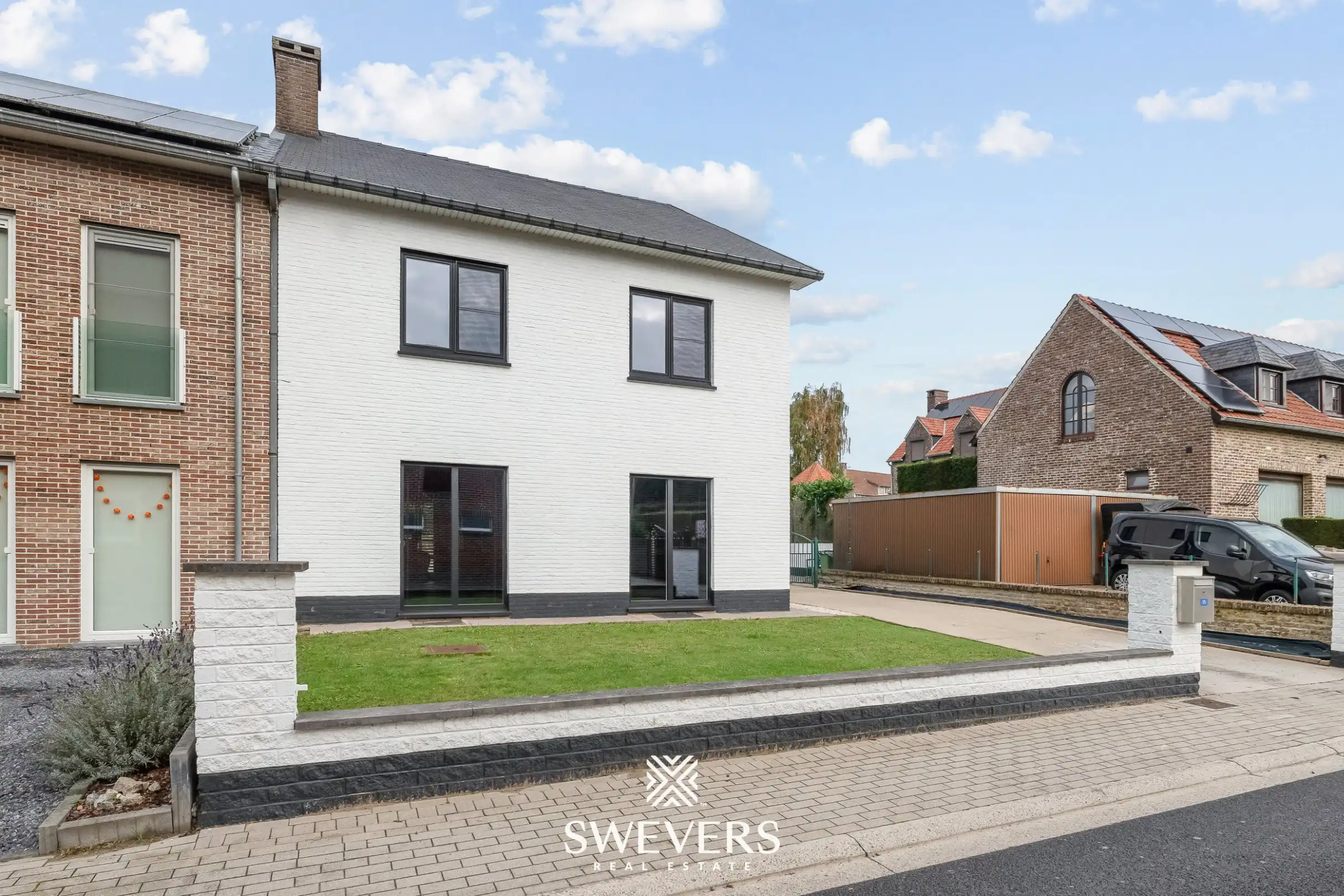 Volledig vernieuwd pareltje met terras, balkon & loods in Riemst foto 29