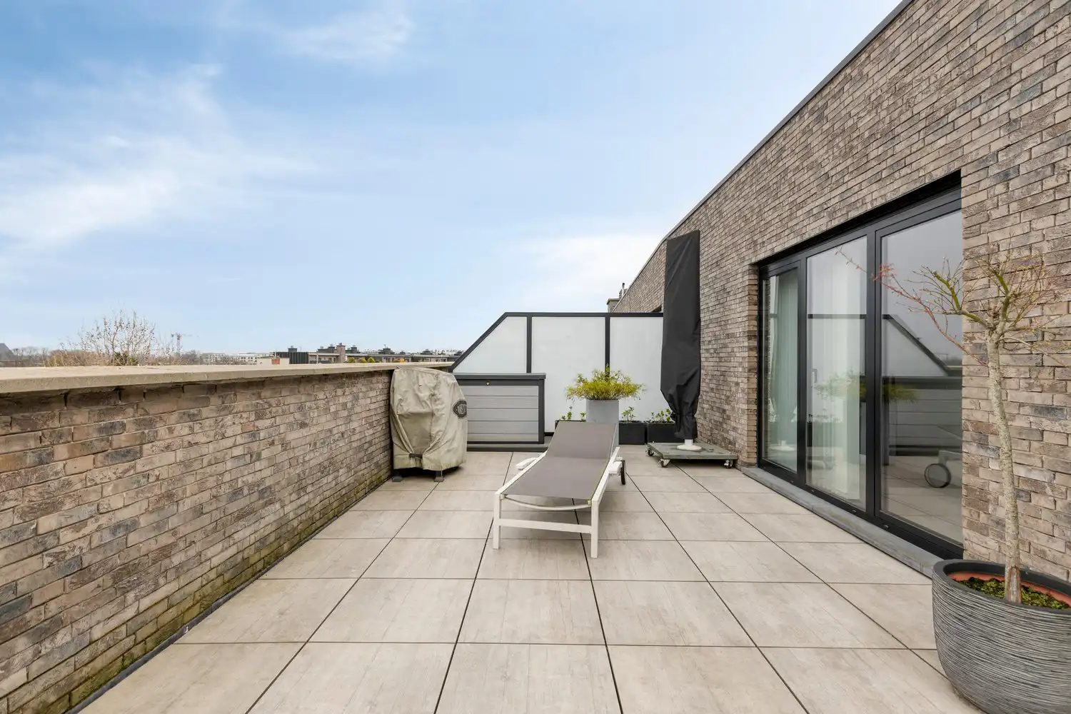 Prachtig dakappartement (140m2) vlakbij Boekenberg Park met 2 slks, 2 grote terrassen en ruim garage! foto 38