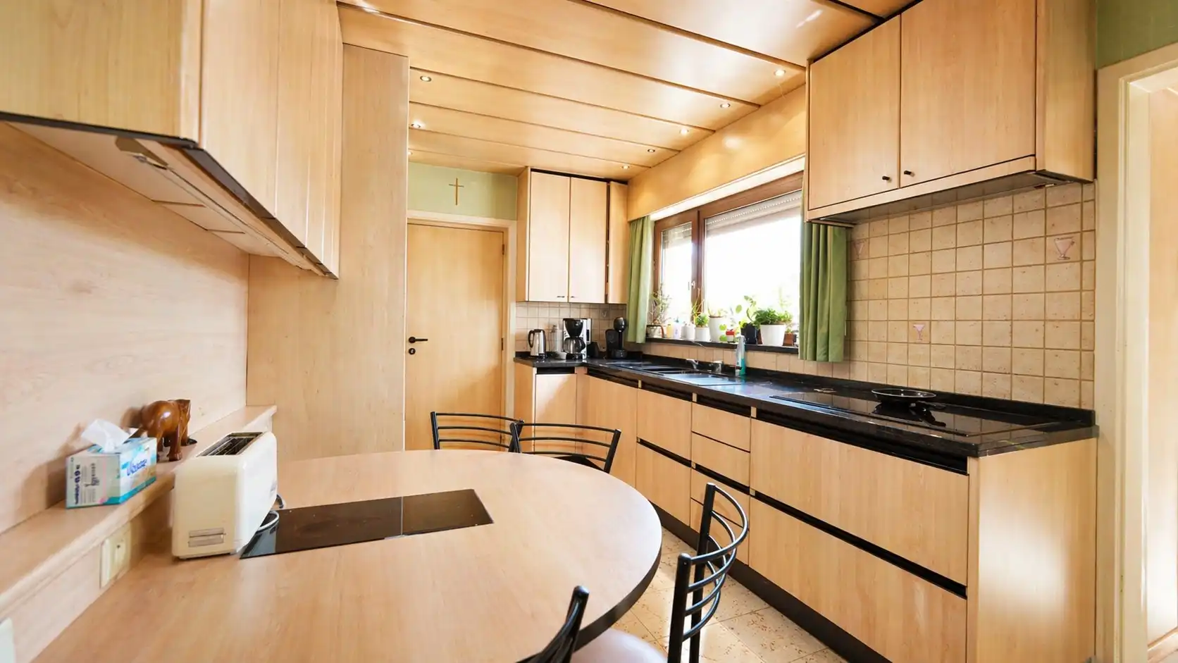 Te koop: Halfopen bebouwing met zuidgerichte tuin en garage op topligging in Waasmunster (Wareslagedreef) foto 3