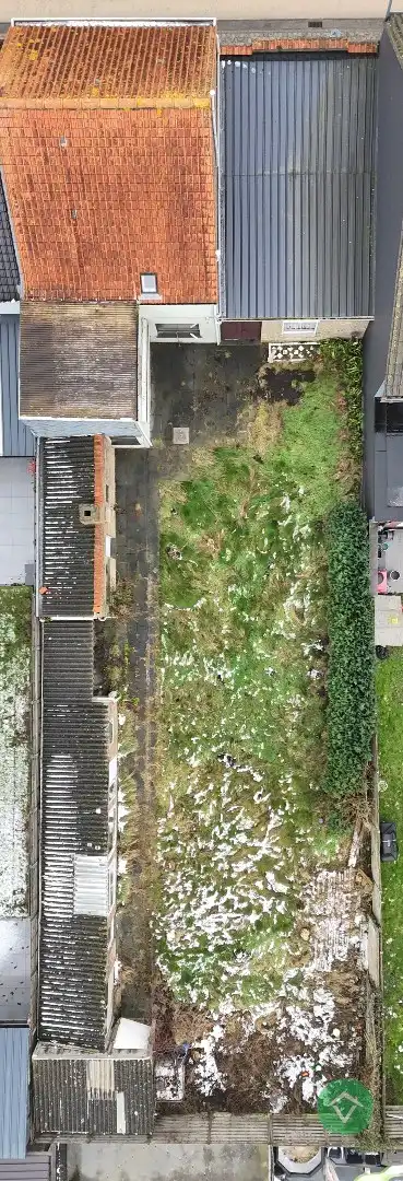 Woning met kleine loods te Gistel  foto 20