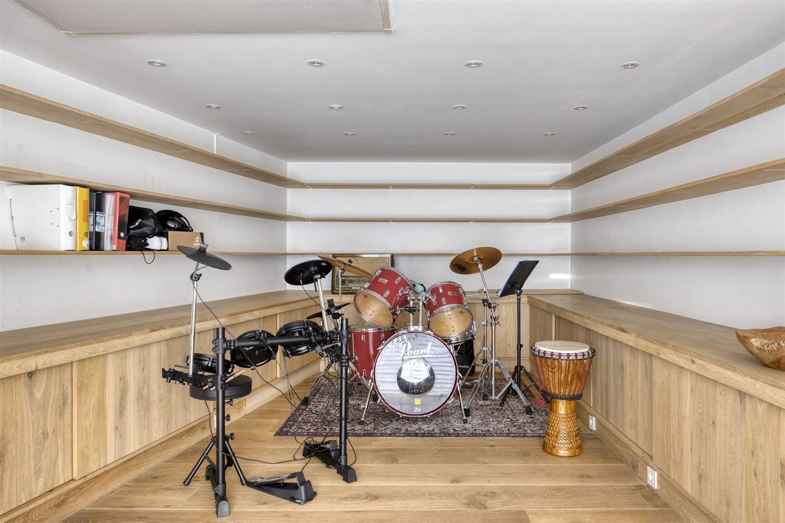 Rustig gelegen vierkantshoeve + weide (38a81ca) met 3 slaapkamers te Pajottegem foto 5