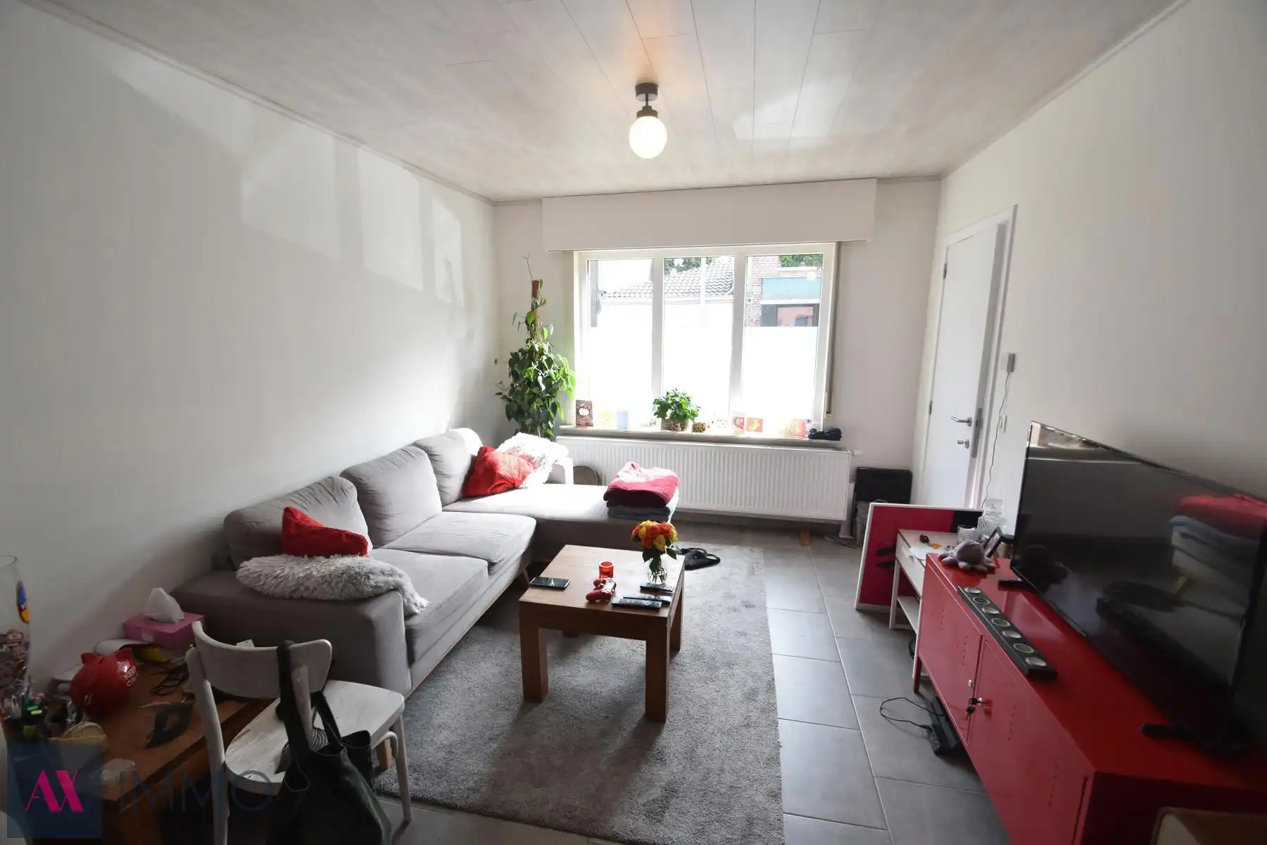 Gerenoveerde instapklare starterswoning met 2 slaapkamers en koertje nabij station Dendermonde, onmiddellijk beschikbaar. foto 2