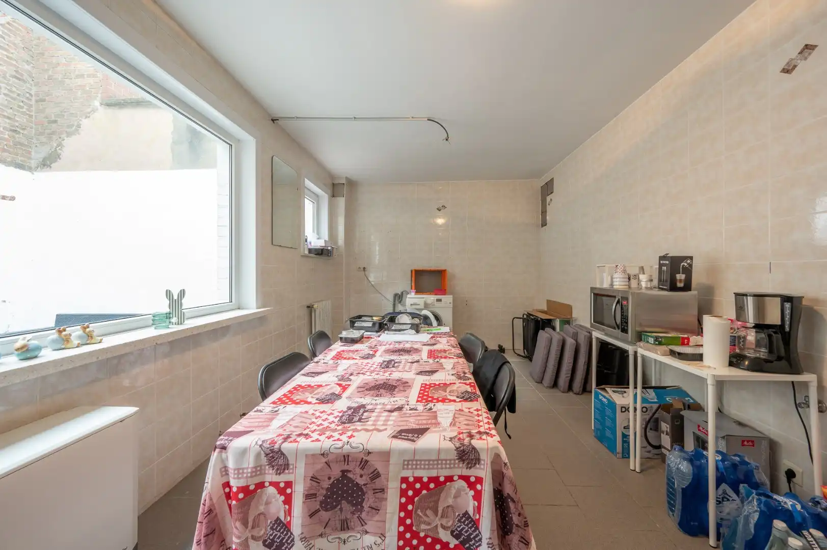 Verhuurd handelspand gelegen op de Lippenslaan vlakbij de Elizabetlaan (5% rendement) foto 13