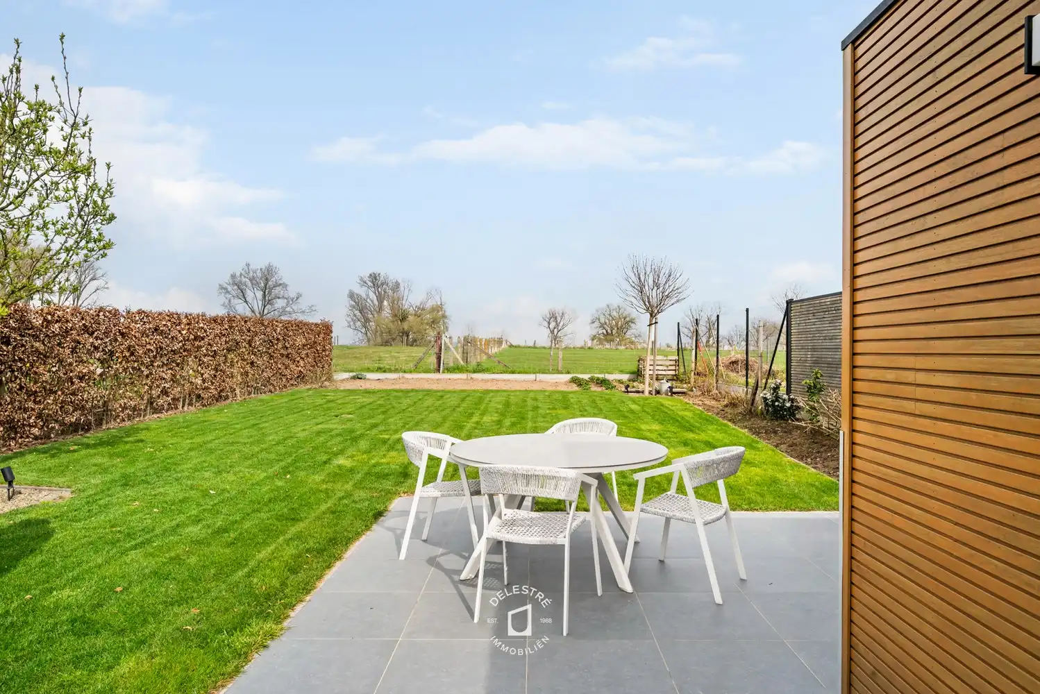 QUASI NIEUWBOUW ZONDER BTW MET ZICHT OP GROEN 4 SLPK. foto 30