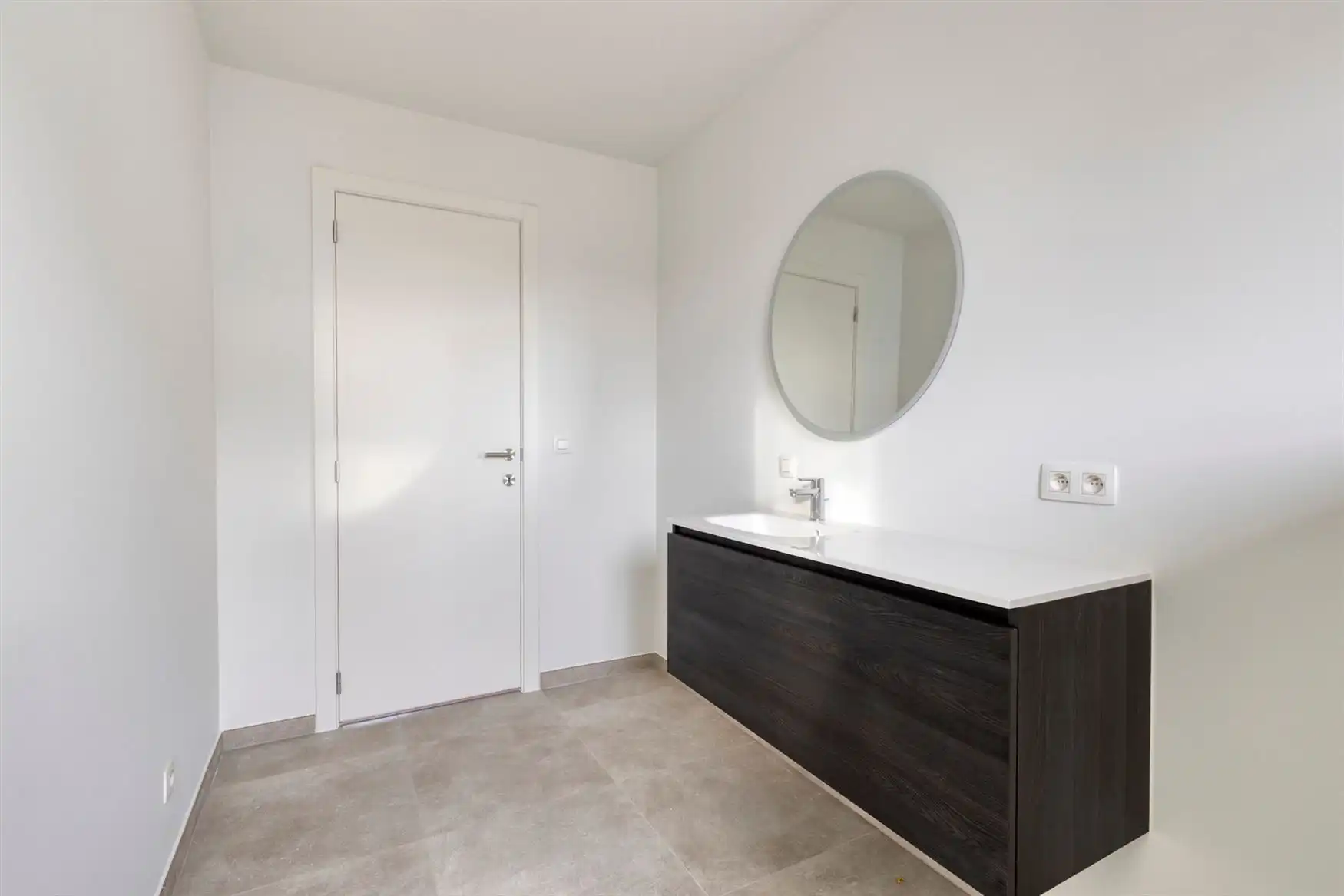 Nieuwbouwwoning foto 11