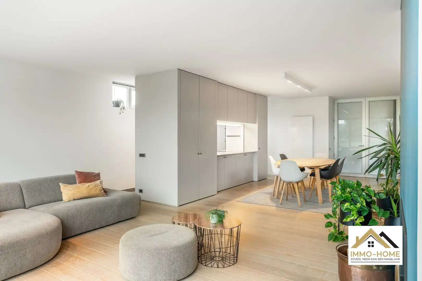 Ruime moderne woning met open zicht! foto 10