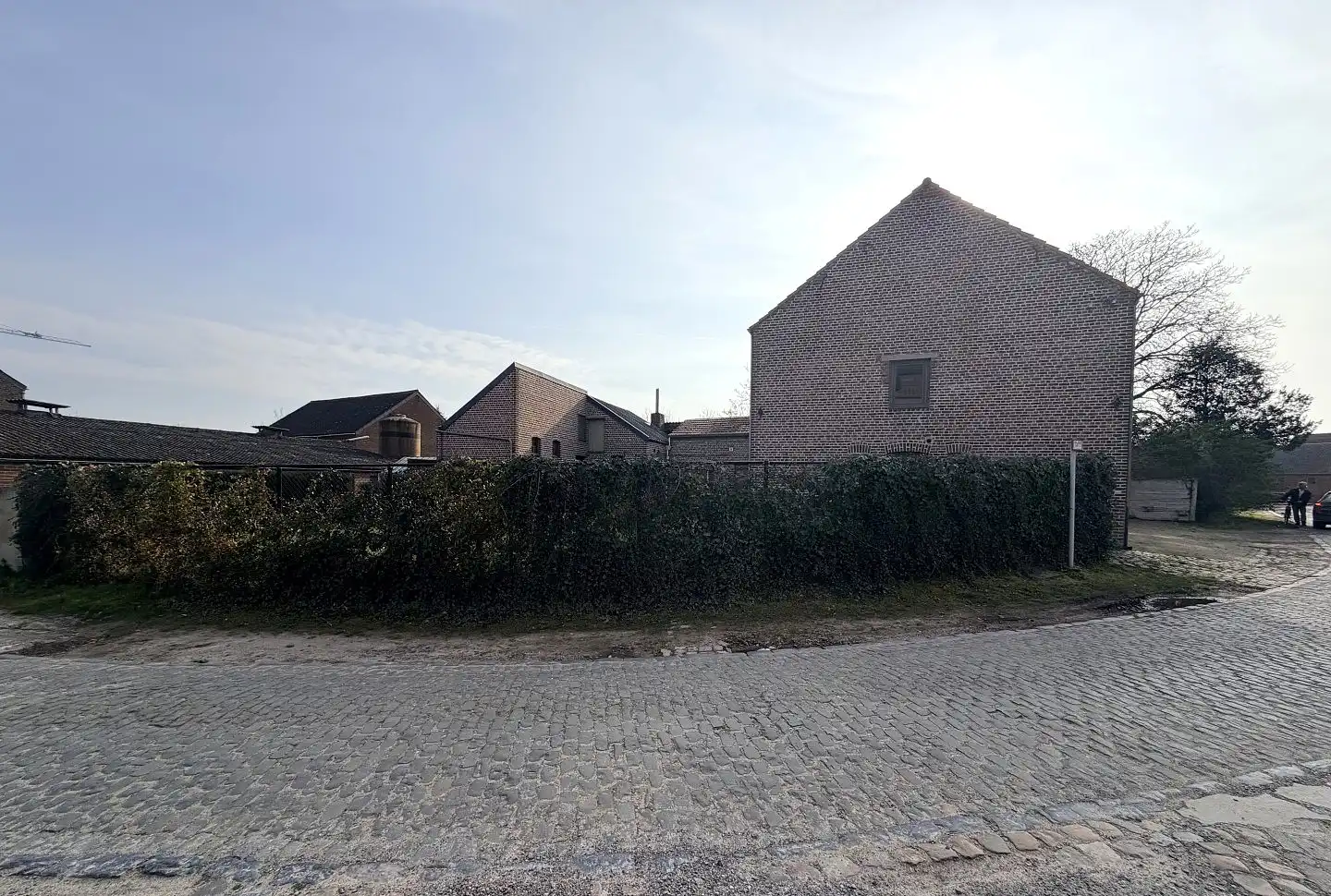 Rustig gelegen, ruime gezinswoning met groot potentieel foto 4