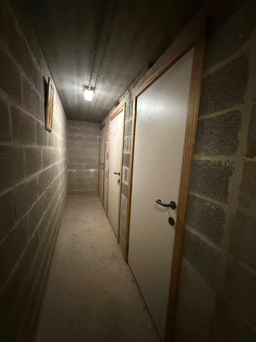 Gelijkvloers appartement met 2 slaapkamers in Genk foto 11