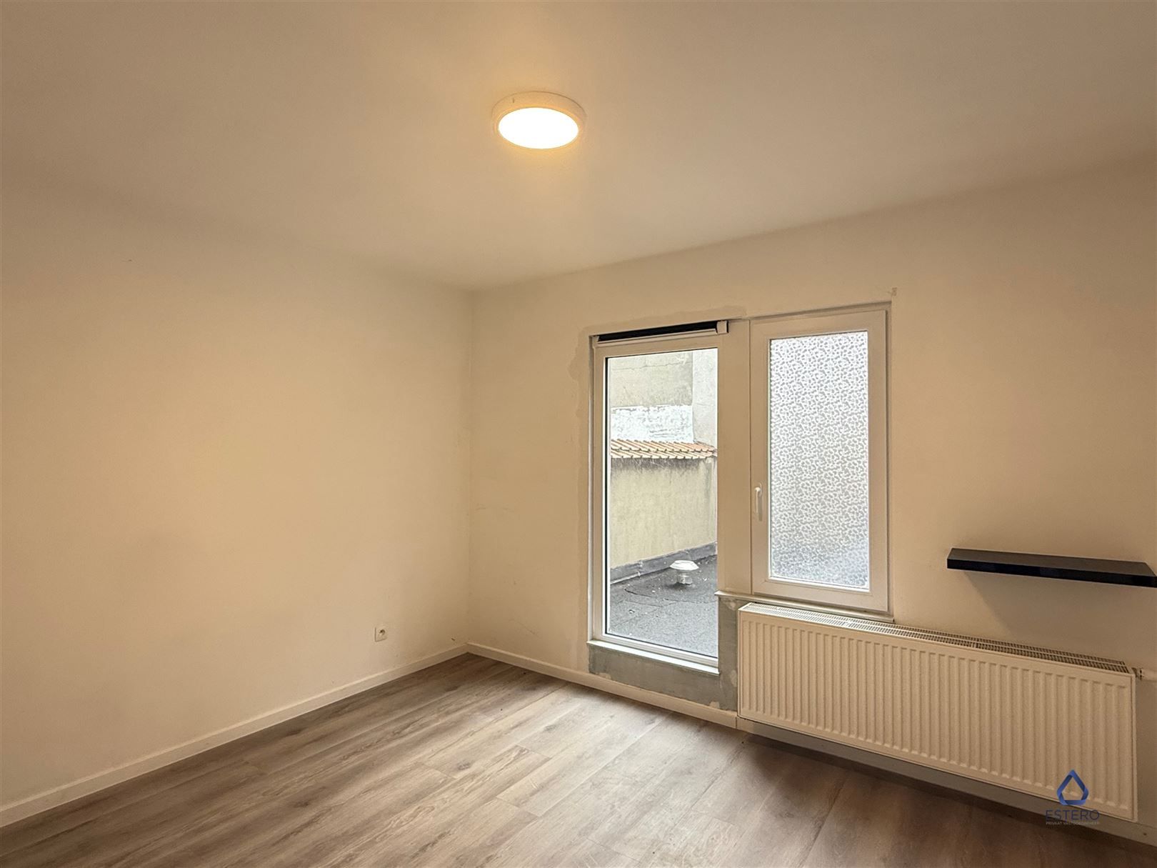 Appartement te huur - Dr. Eduard Moreauxlaan 87 foto 3