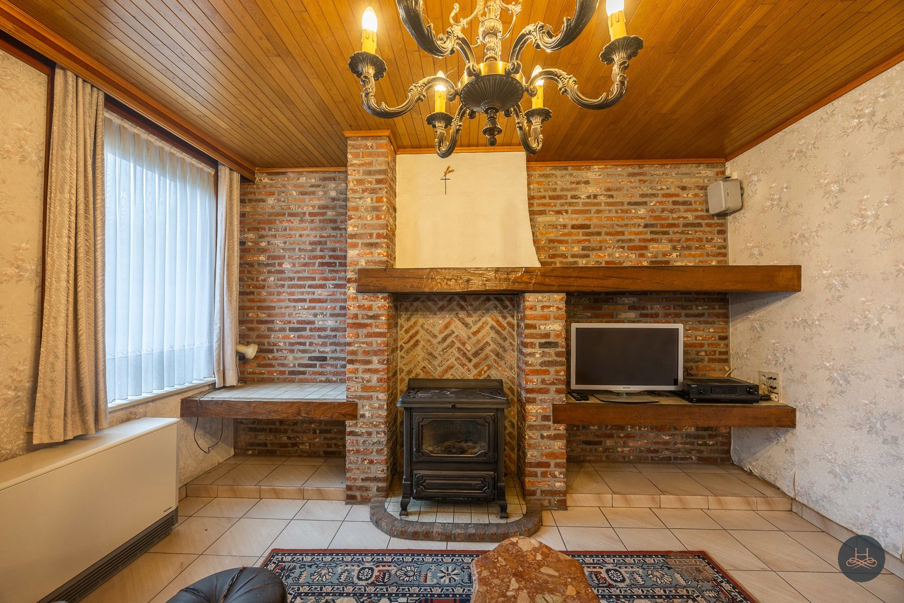 Ruime hoeve met potentieel op toplocatie foto 6