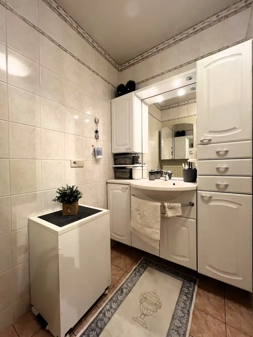 Instapklaar appartement incl. private autostaanplaats met centrale ligging foto 11