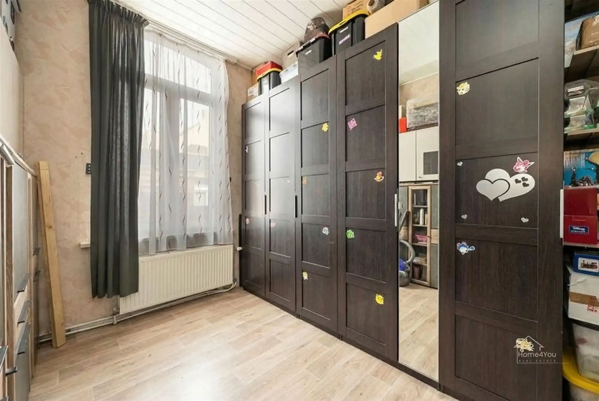 Gerenoveerde woning met vier slaapkamers in Merksem! foto 11