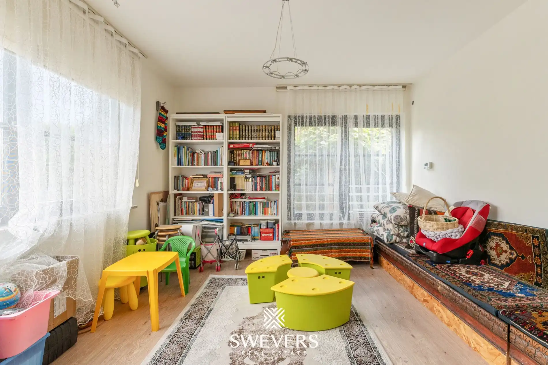 Topwoning voor grote gezinnen met luxe afwerking foto 13