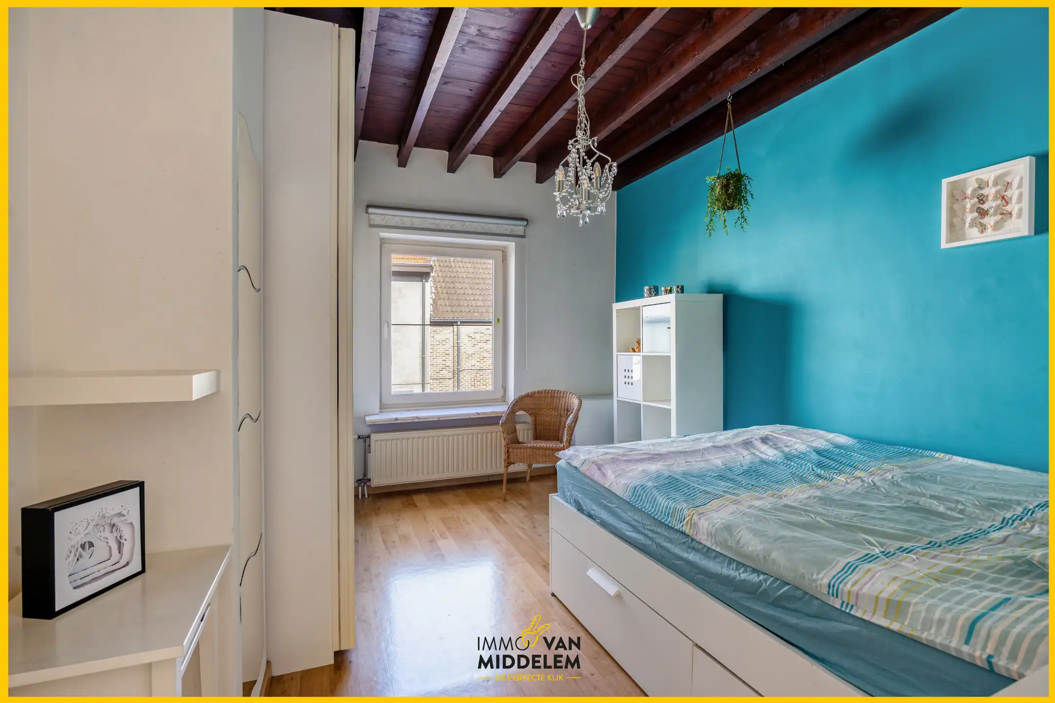 RUIME WONING MET 5 KAMERS, TERRAS, TUIN & PARKING foto 13