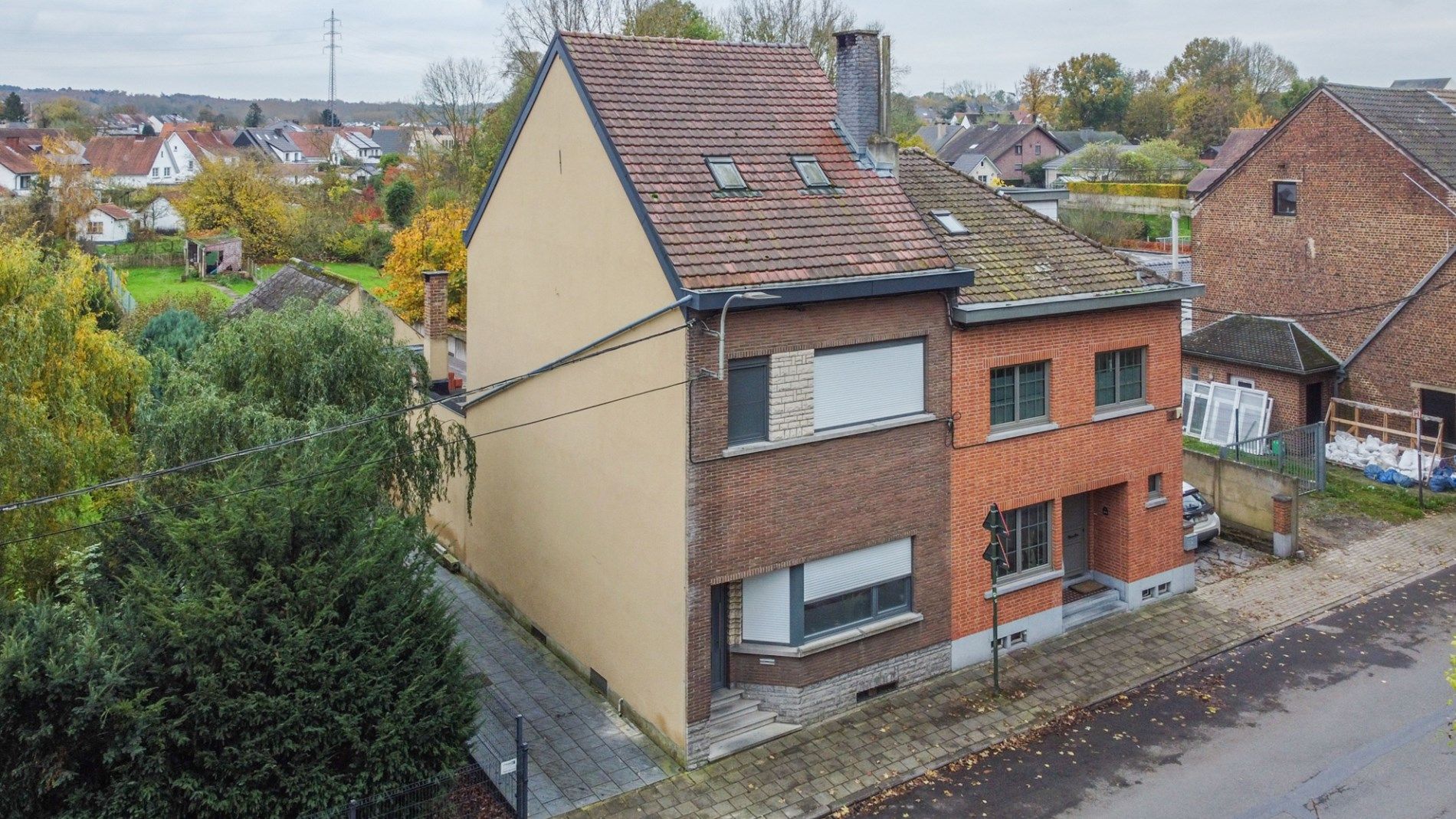 Verder af te werken woning met 4 slp & loods! foto 28