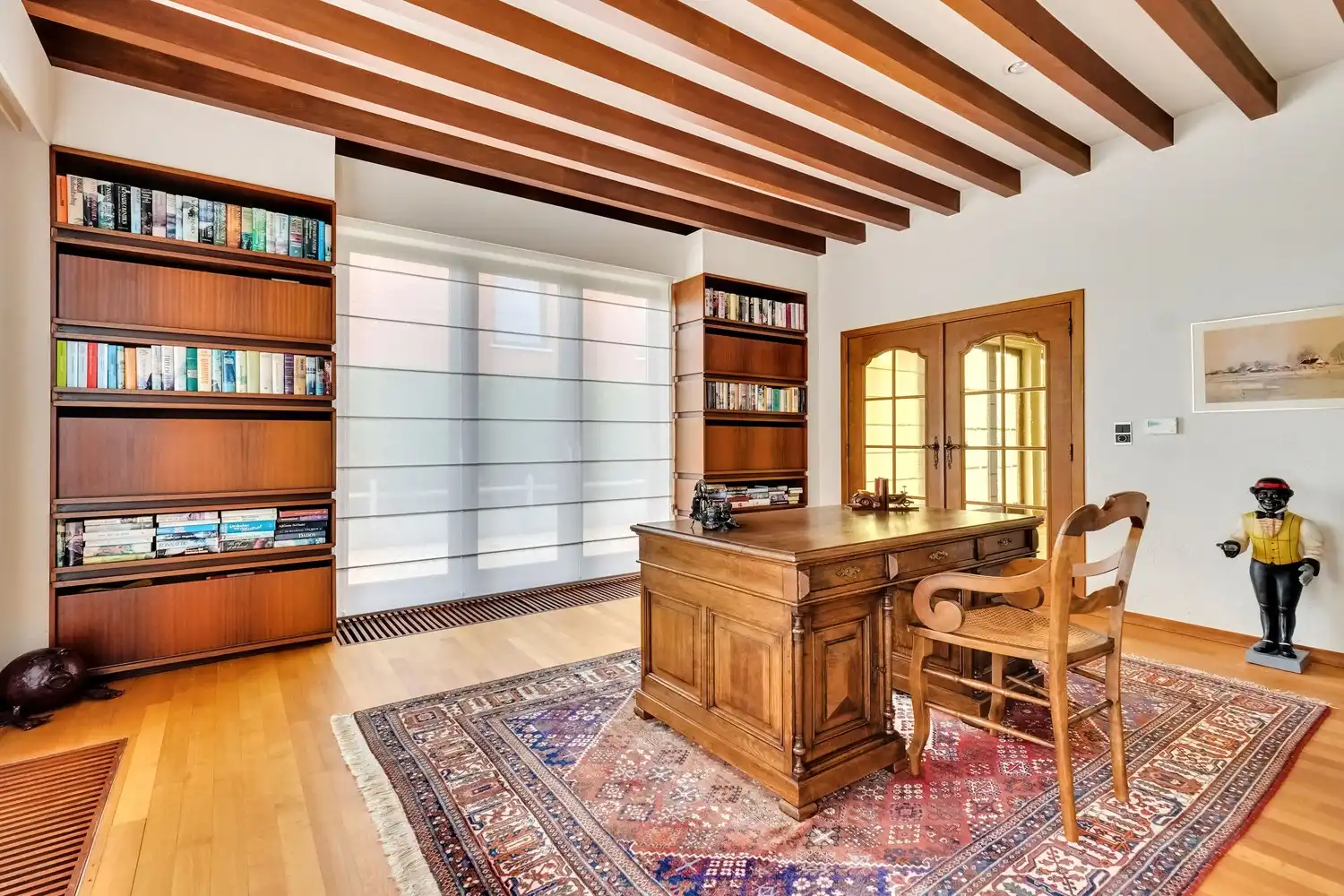 Karaktervol landhuis op 13a62ca, met polyvalente (bedrijfs)hal foto 9