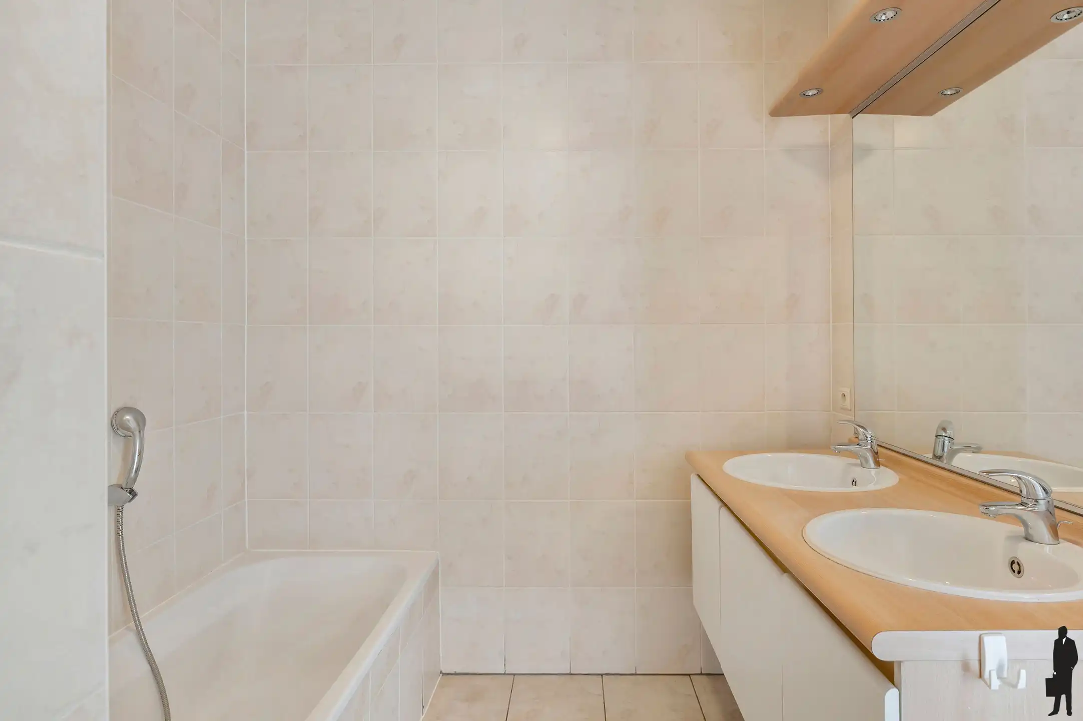 Lichtrijk 2 slaapkamer appartement op rustige locatie! foto 13