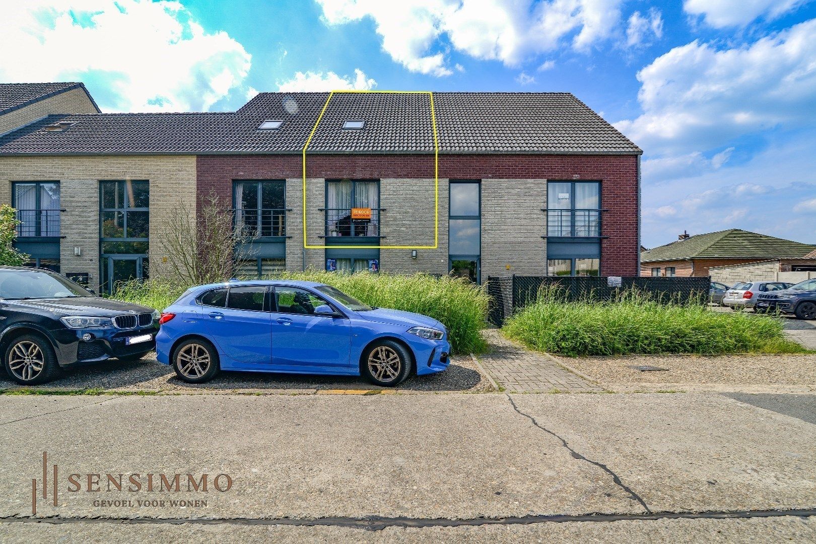 Duplexappartement met 2 slaapkamers en eigen parking  foto {{pictureIndex}}