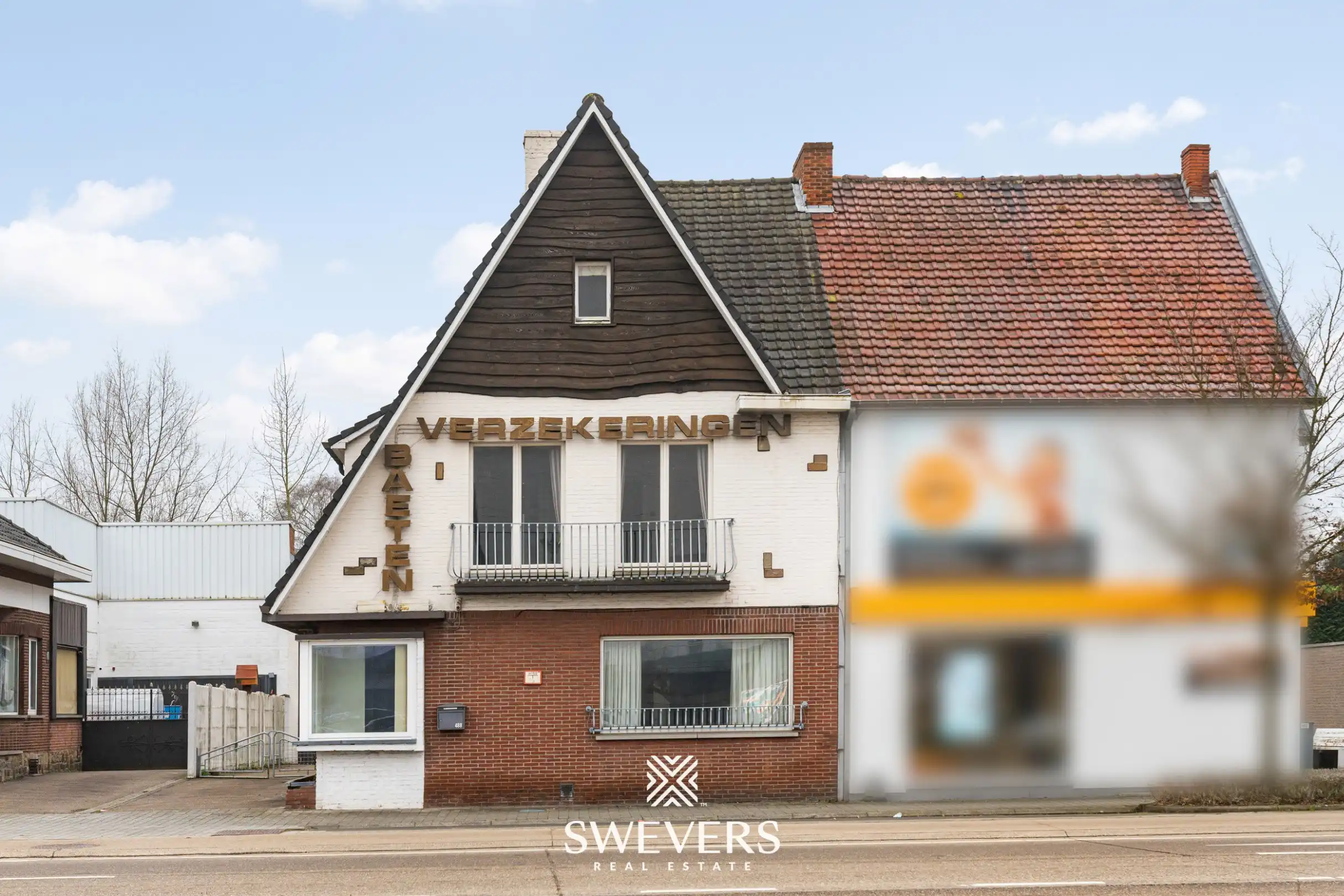 Ruime gezinswoning met multifunctionele loods op commerciële toplocatie foto 38