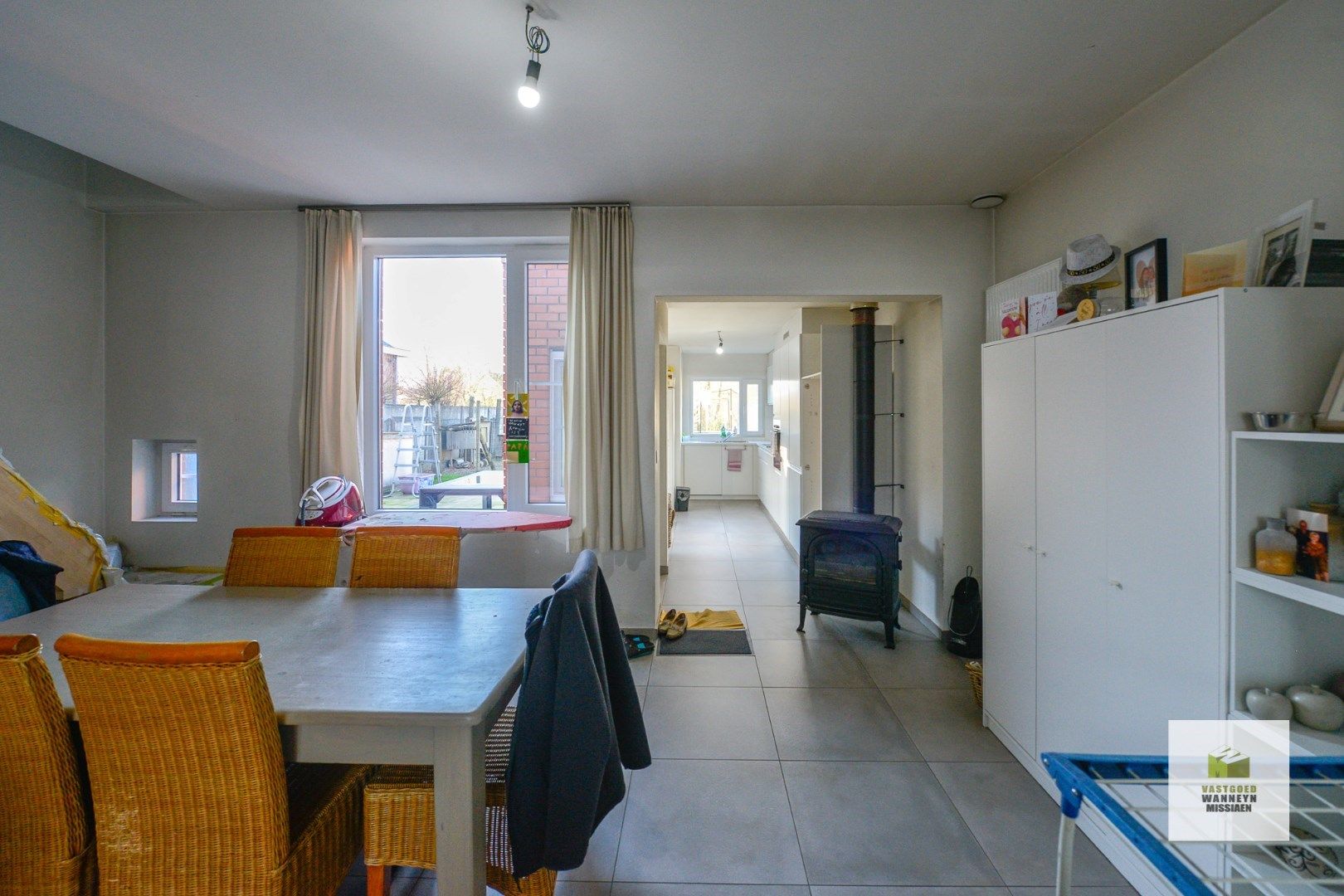 Gerenoveerde instapklare woning op 805m2 te centrum Wingene  foto 9
