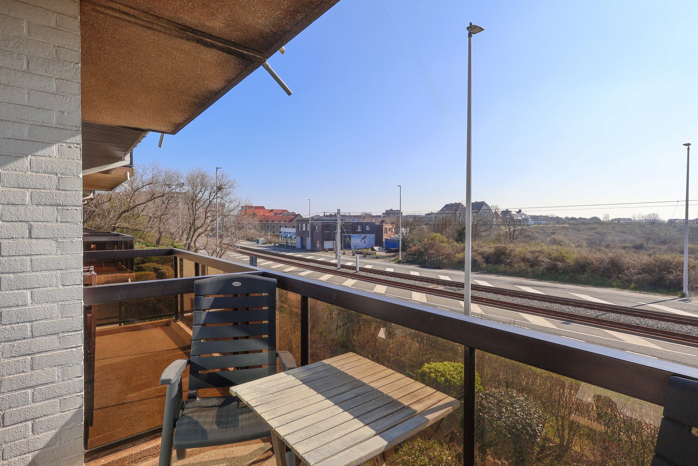 Zonnige studio op wandelafstand van de zee in Oostduinkerke foto 5