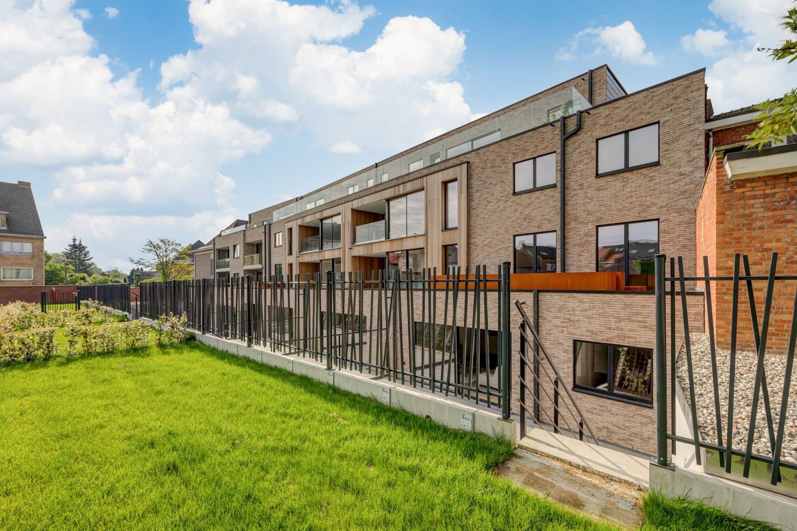 NIEUWBOUWAPPARTEMENT MET 2 SLAAPKAMERS EN TUIN foto 9