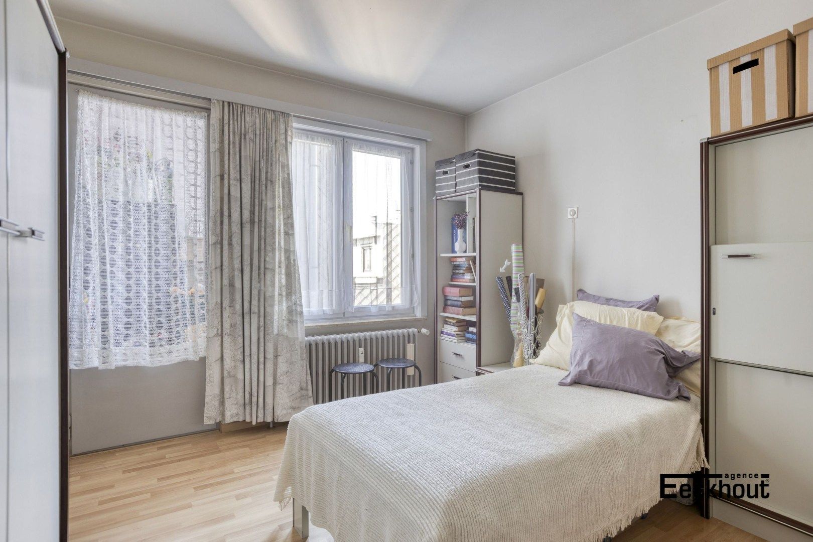 Uiterst ruim (154 m²) hoekappartement met frontaal zicht op de jachthaven te Oostende! foto 16
