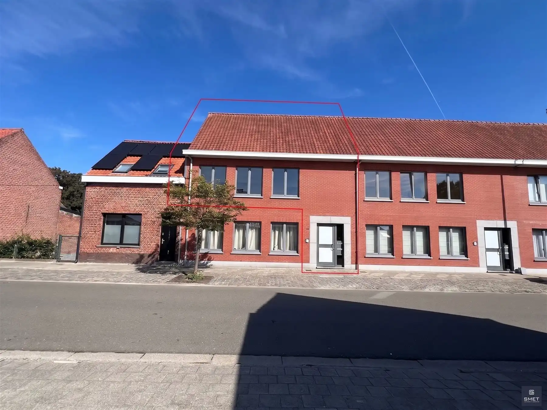 RUIM EN LICHTRIJK APPARTEMENT MET 2 SLPKS foto {{pictureIndex}}