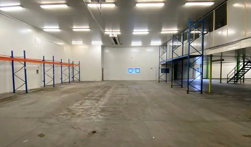 Bedrijfspand te huur aan Groothandelsmarkt Antwerpen foto 11