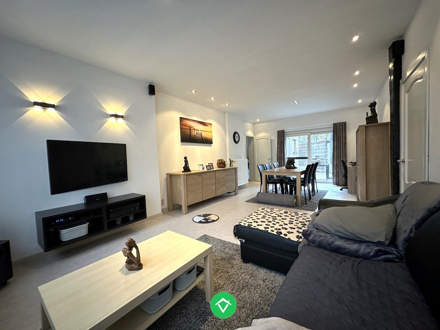 Instapklare gezinswoning met vier slaapkamers en gunstige ligging foto 4