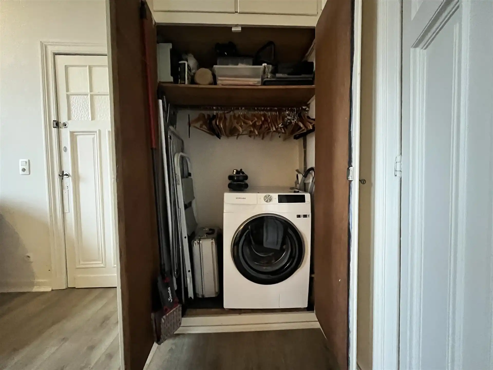 Rustig gelegen 1 slaapkamer appartement in residentiële wijk! foto 9