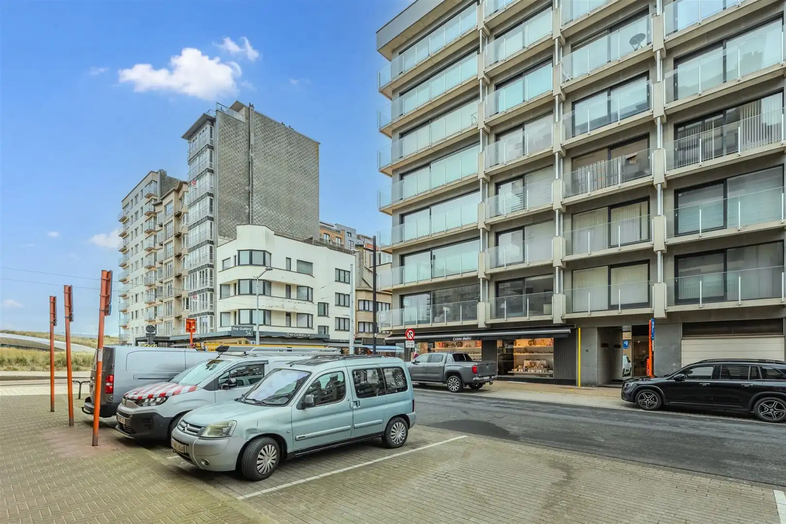 Instap klaar 1-slaapkamer appartement met schuin zeezicht foto 33