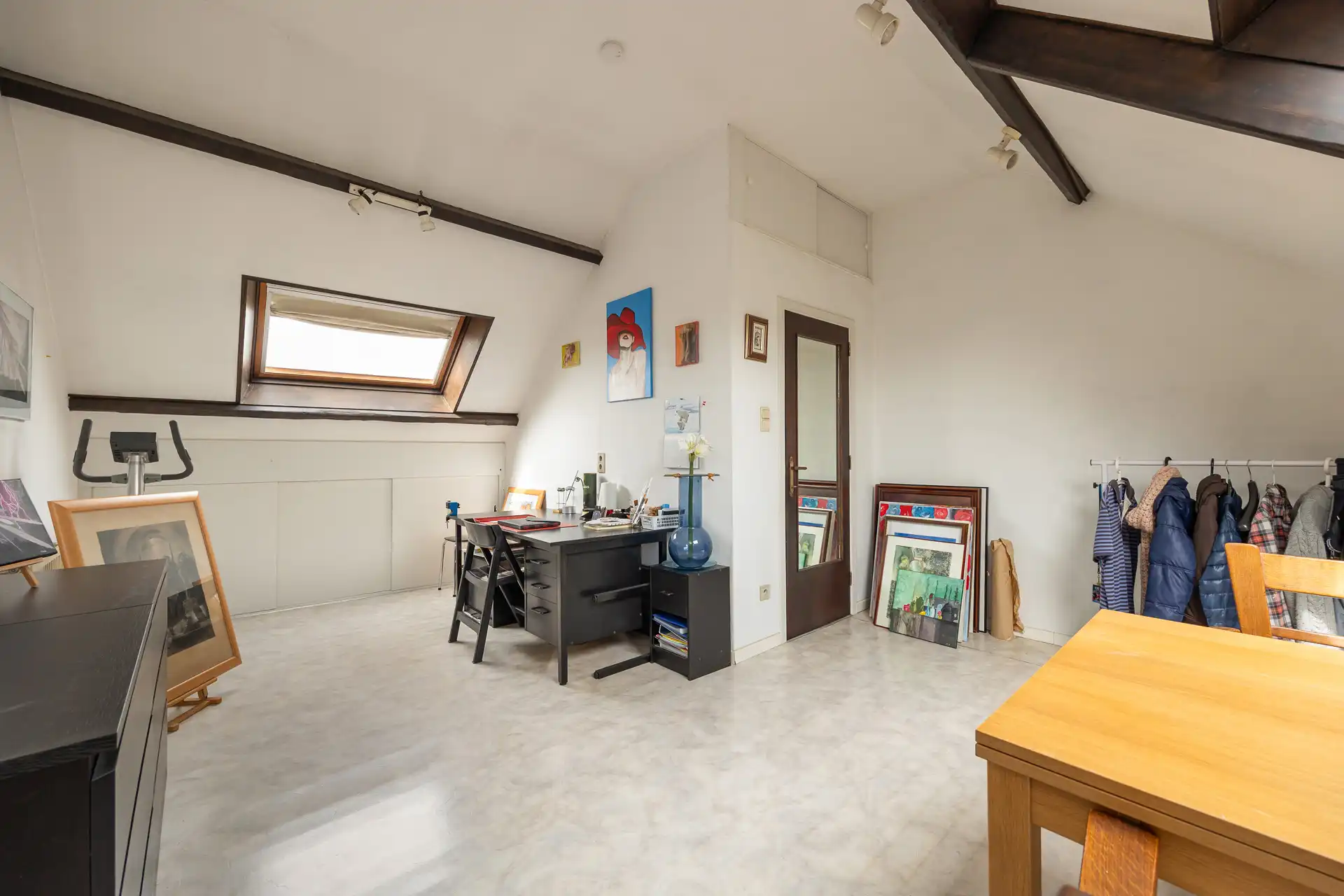 Perfect onderhouden woning: 3 slaapkamers, garage & ZW-tuin. foto 16