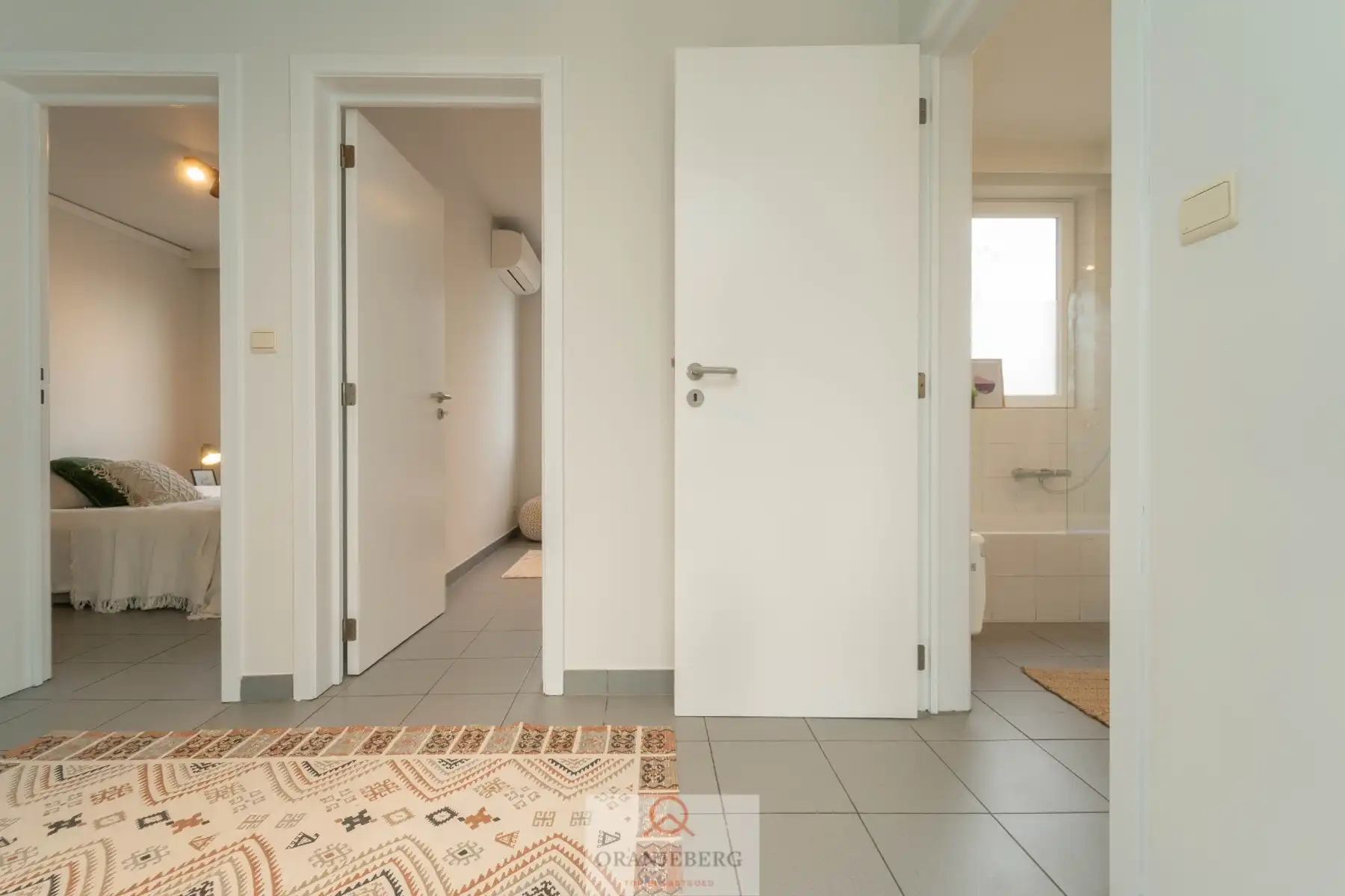 Lichtrijk 2-slpk appartement foto 14