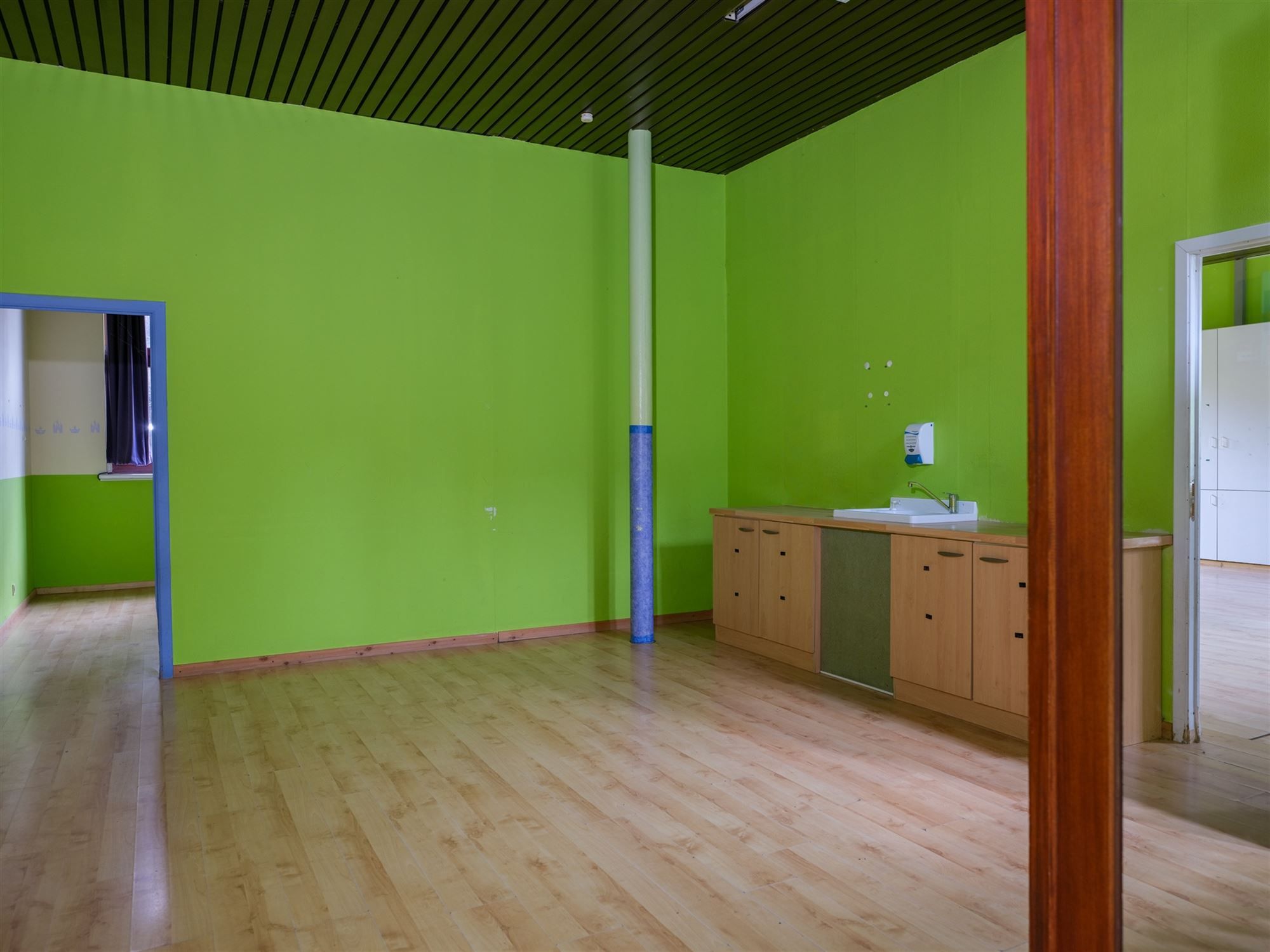 ruime rijwoning met polyvalent bijgebouw en tal van mogelijk foto 13