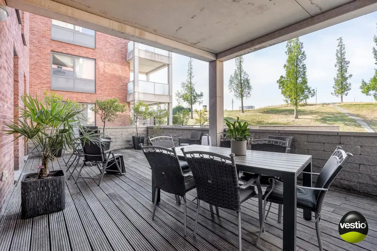 Instapklaar gelijkvloers appartement met uitzonderlijk groot terras op toplocatie in Hasselt foto 7