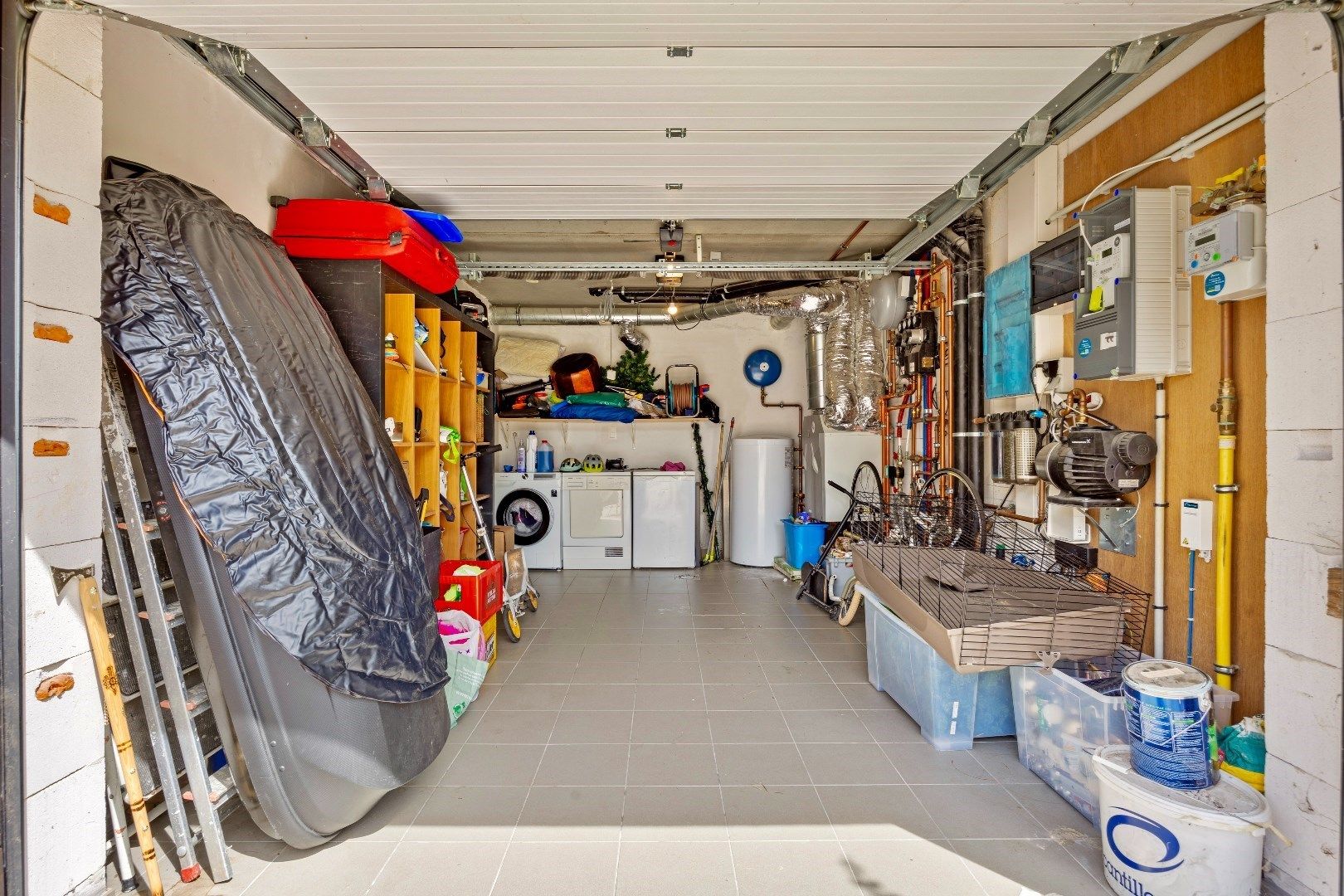 Recente woning met 5 slpk, 2 badkamers, garage én tuin. foto 17