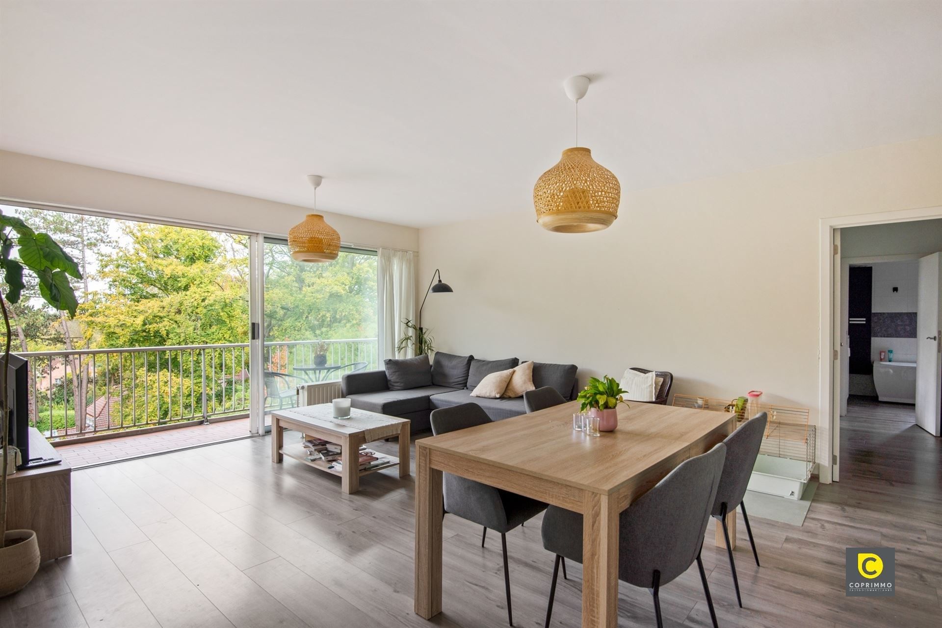 Modern 2-slp appartement in groene omgeving foto {{pictureIndex}}