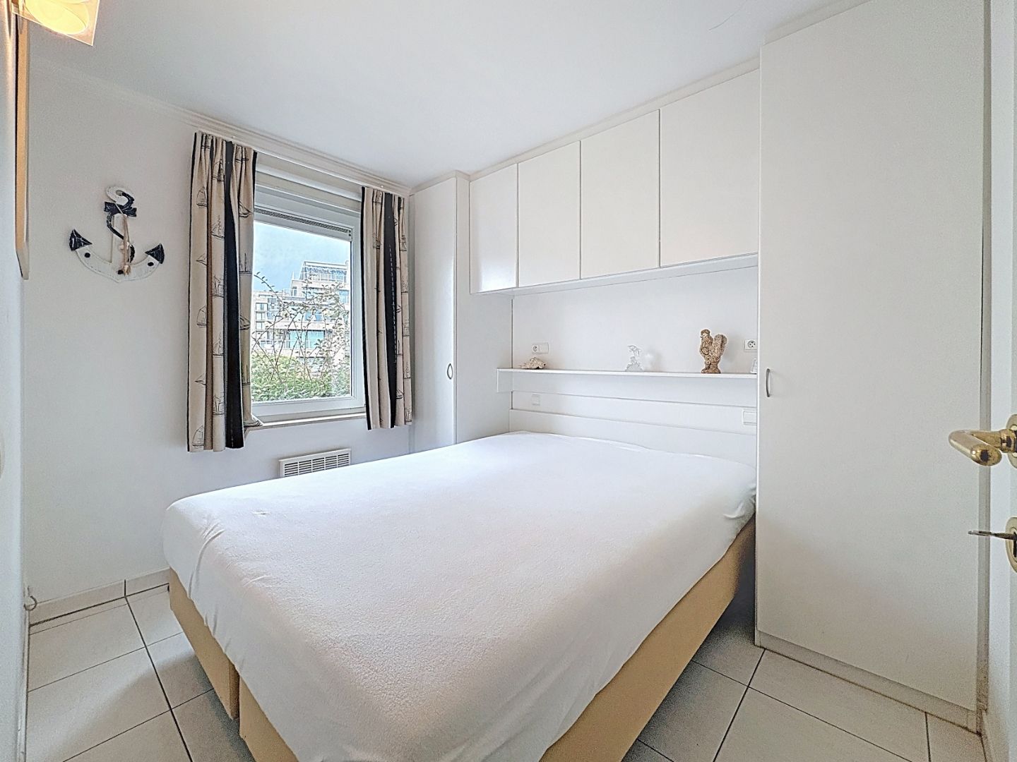 Appartement met topligging, zicht op de duinen en Mieke Hill. foto 9