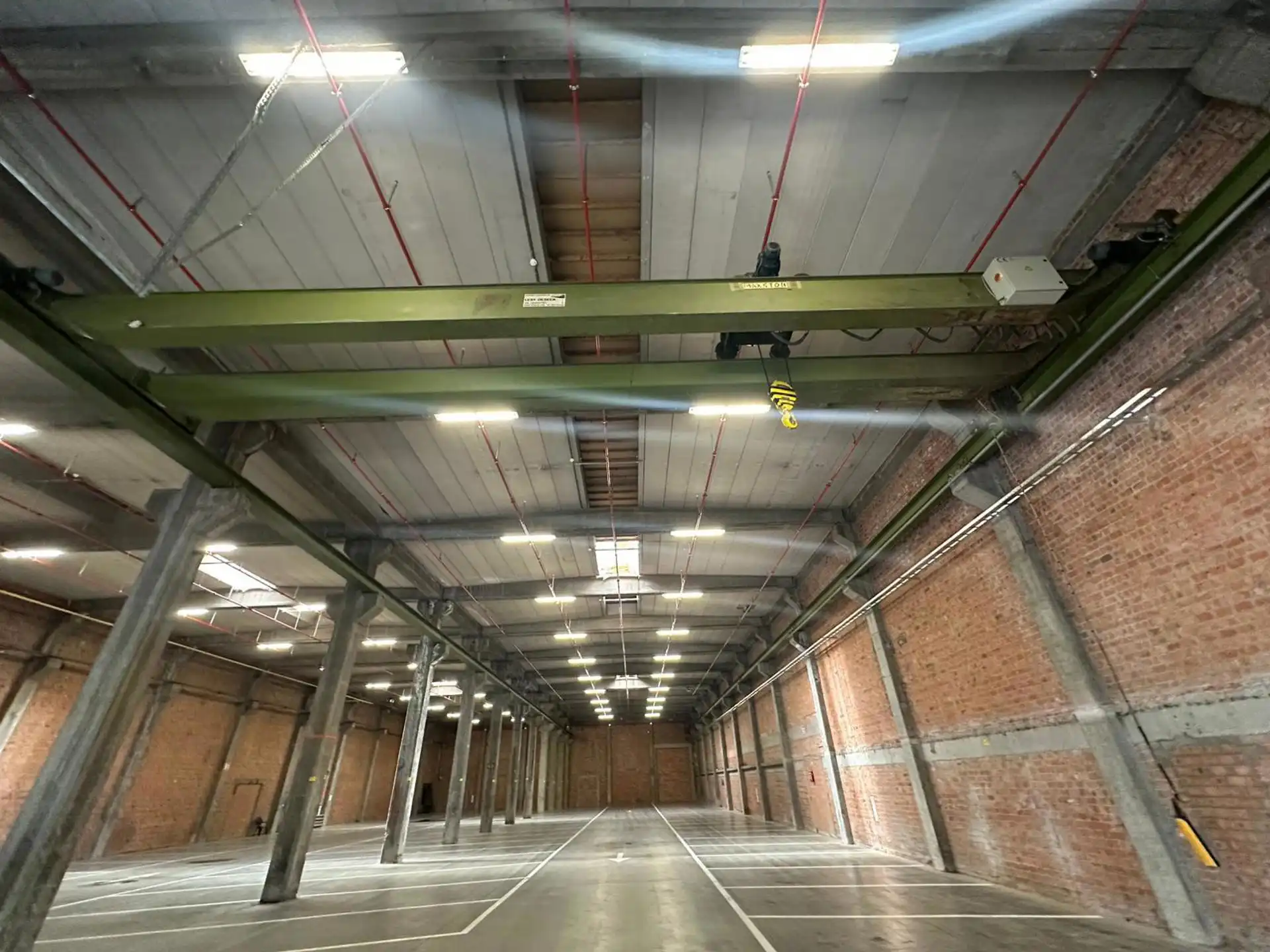 Commerciële ruimte te huur foto 2