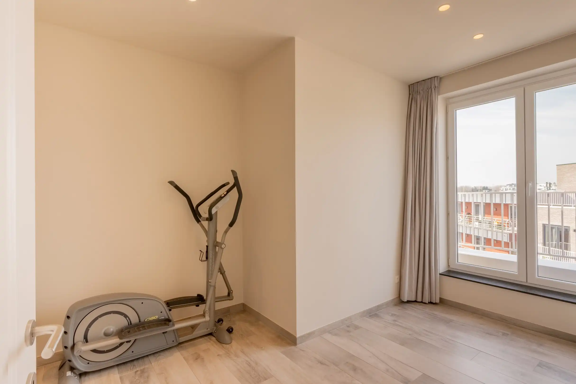 Energiezuinige penthouse mét parking te Zeebrugge foto 11