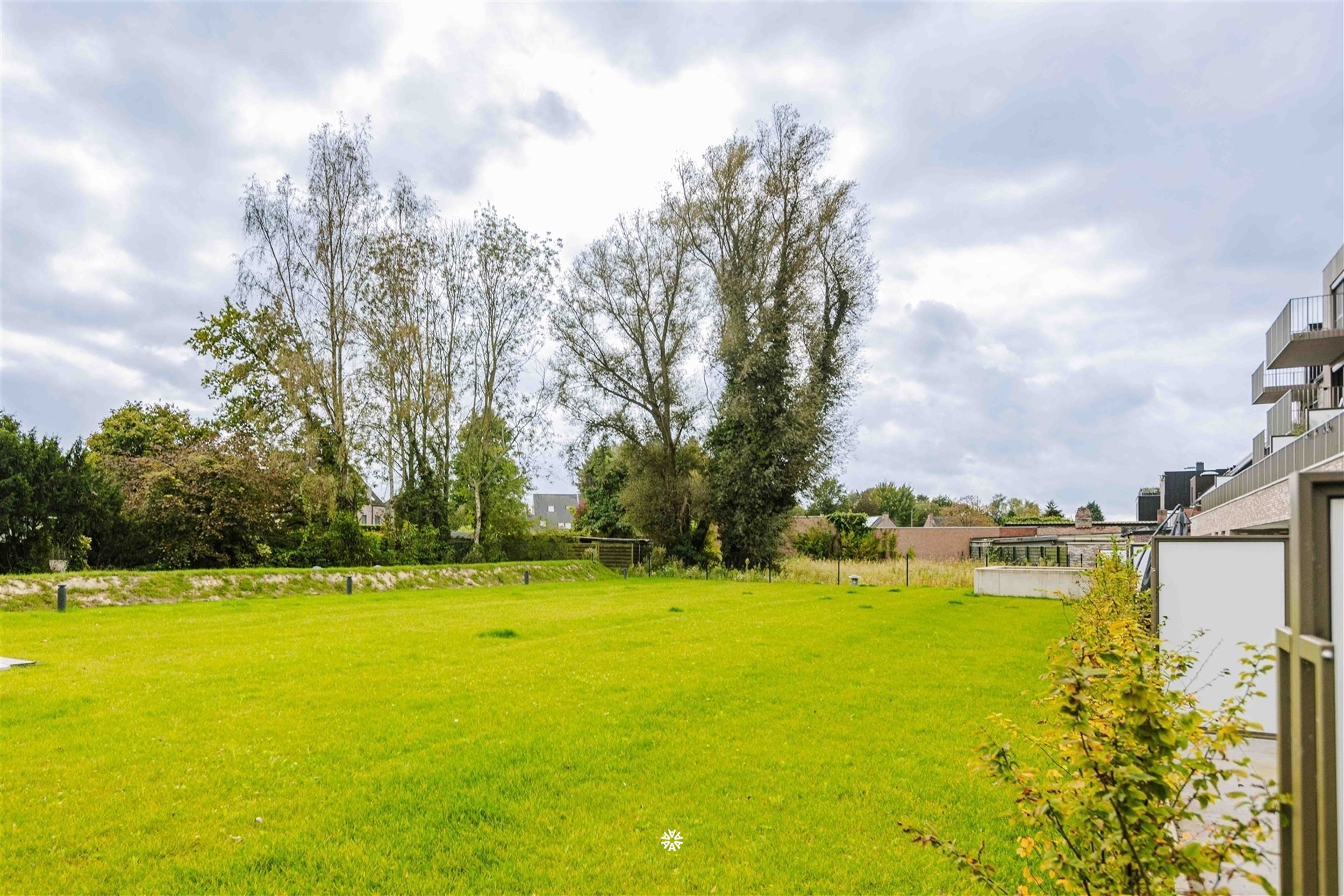 Riant gelijkvloers nieuwbouwappartement met groot terras foto 18