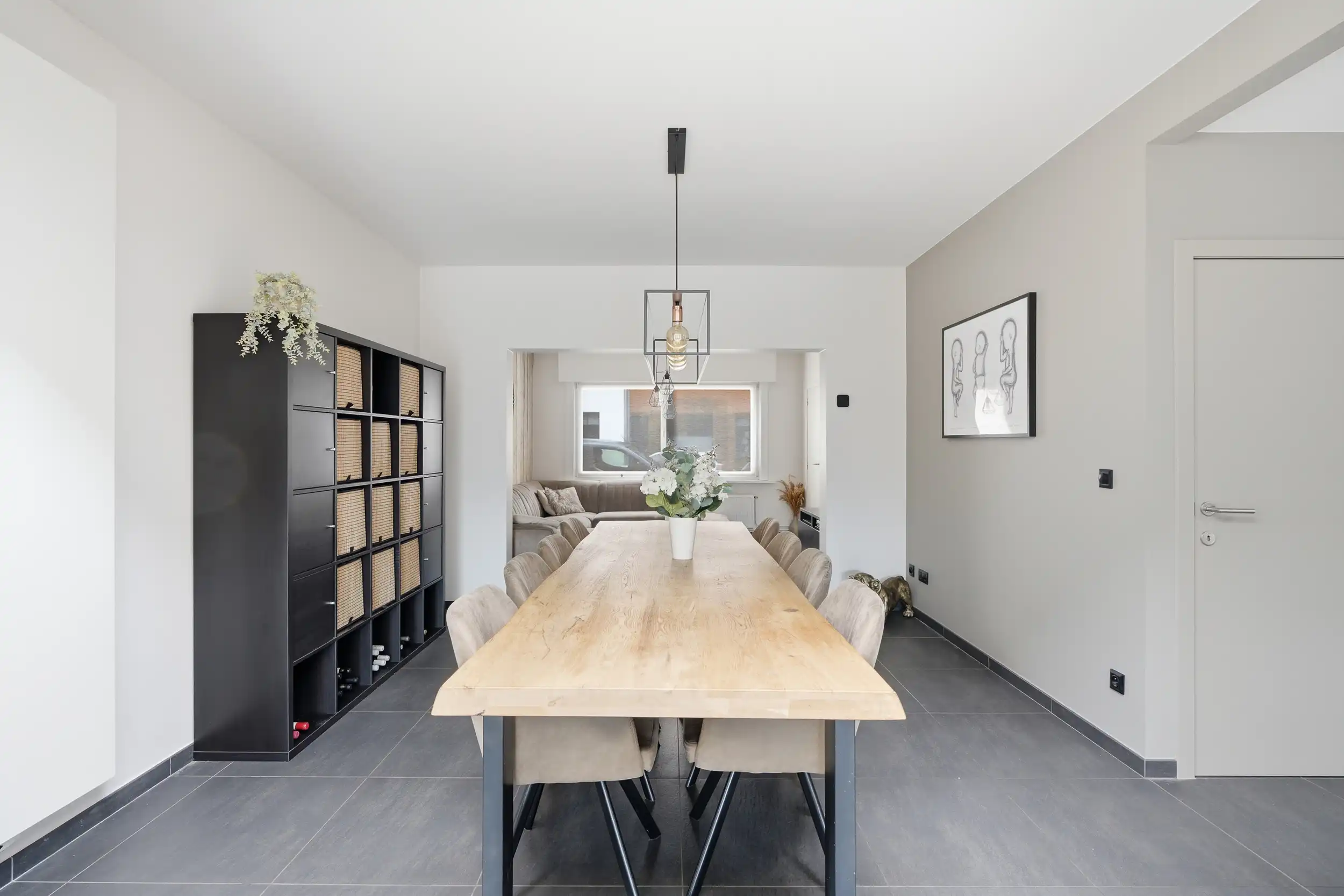 Verrassend ruime gezinswoning (5 slpk) met ruime tuin foto 9
