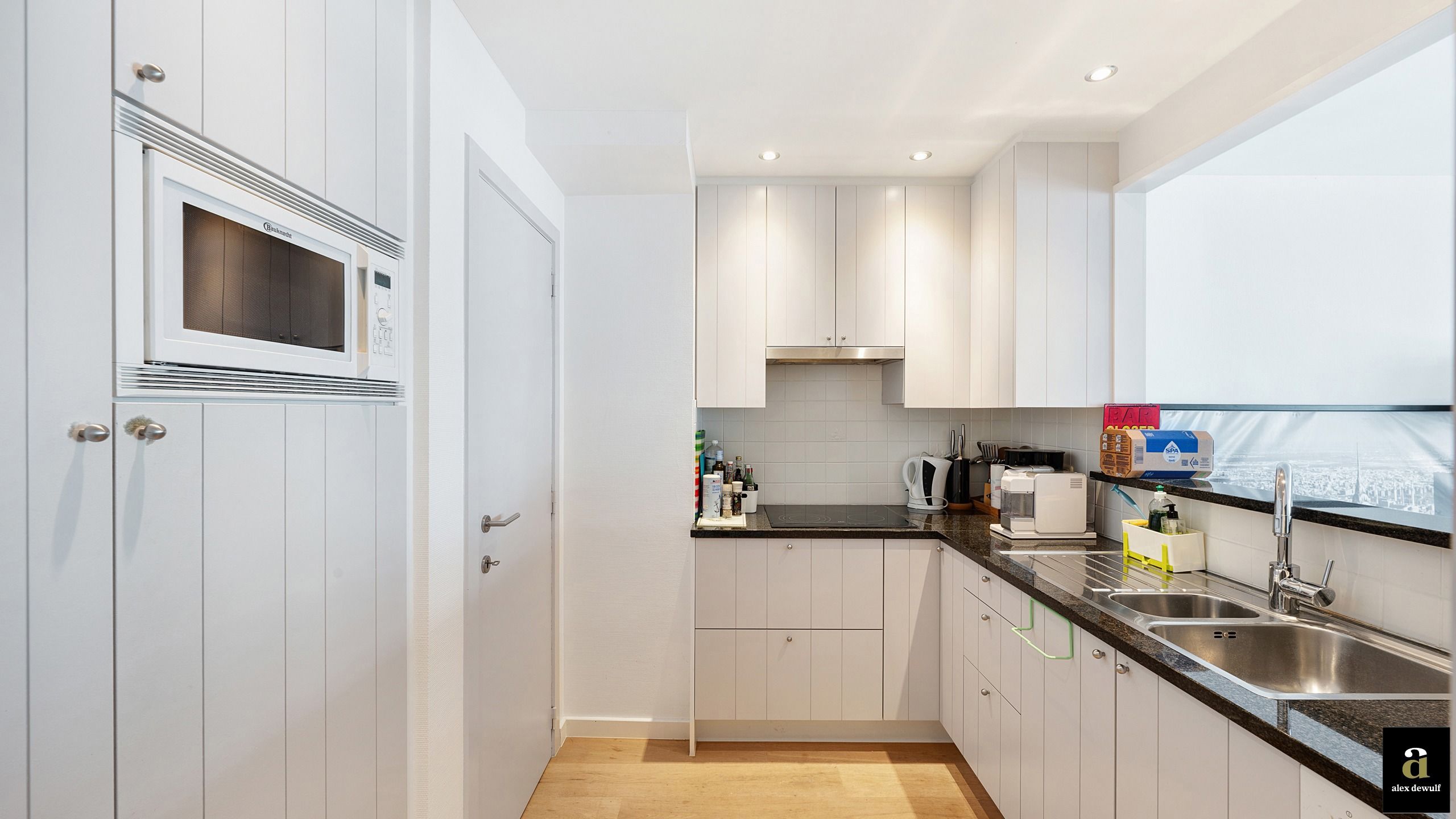 Instapklaar appartement met zijdelings zeezicht aan het Driehoeksplein [Zoute] foto 15