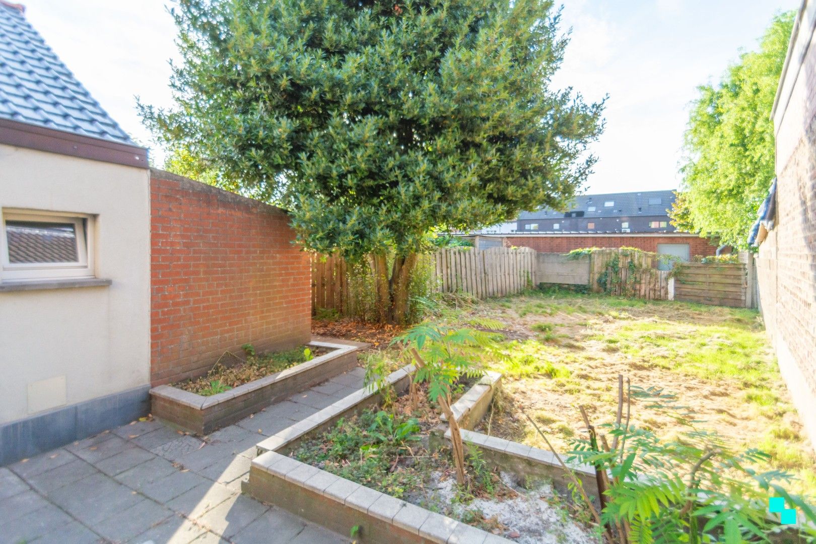 Te renoveren woning nabij station van Merelbeke foto 19