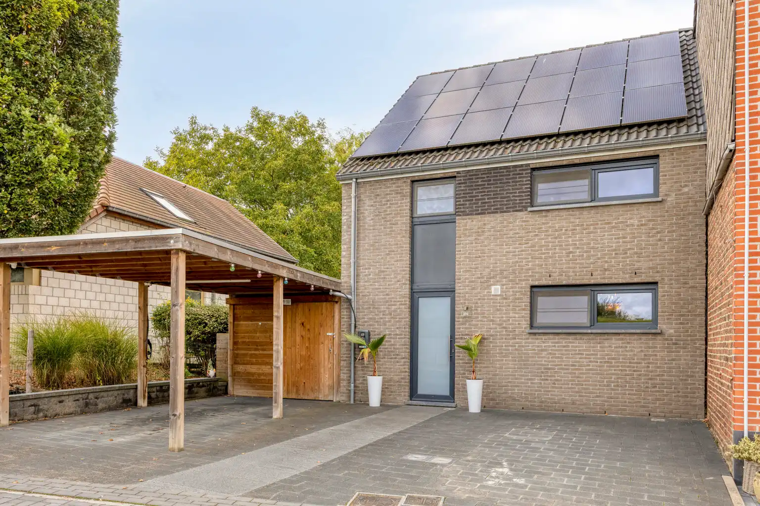 Mooie, instapklare woning met tuin in Hoegaarden (Hoksem) foto 2