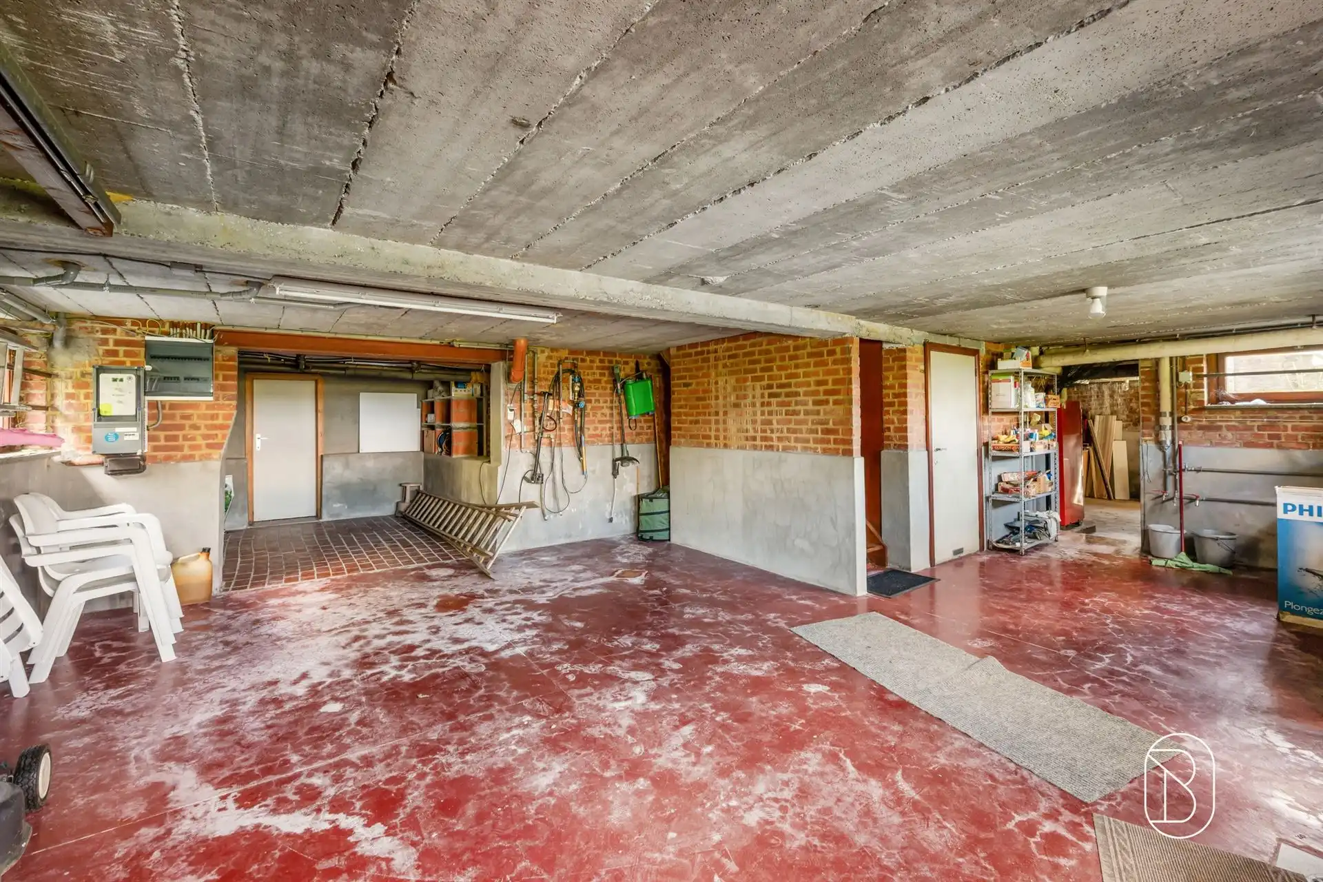 Degelijke villa met prachtig open zicht. foto 23